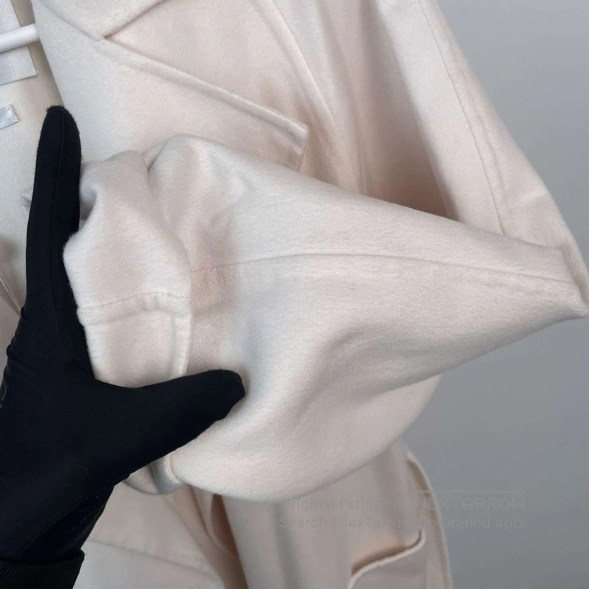 Max Mara MAXMara White Long Wool Coat. Size XS / US 0-2 / IT 36-38 - 3 Thumbnail
