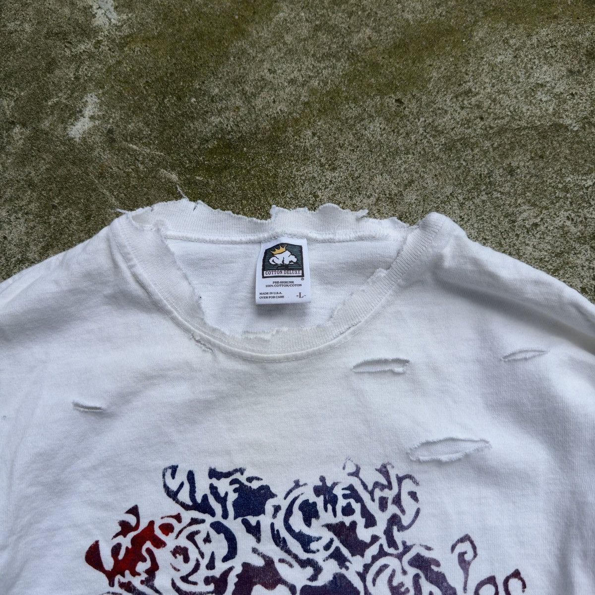 Vintage Grateful Dead Skull Thrashed Distressed Longsleeve Tee Size US L / EU 52-54 / 3 - 5 Thumbnail