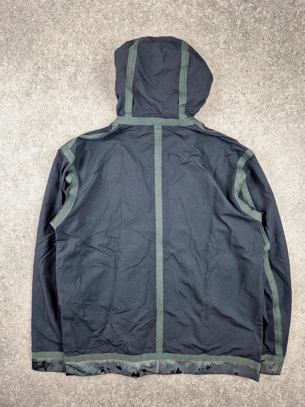 Comme des Garcons Comme Des Garçons Gray Technical Taped Seam Jacket Size M Size US M / EU 48-50 / 2 - 2 Thumbnail