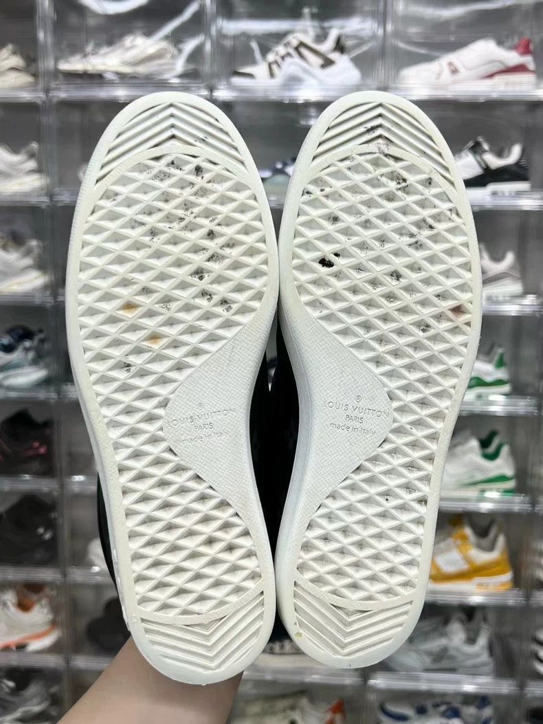 Louis Vuitton LV black monogram lowtop sneakers-2508 Size US 12 / EU 45 - 7 Thumbnail
