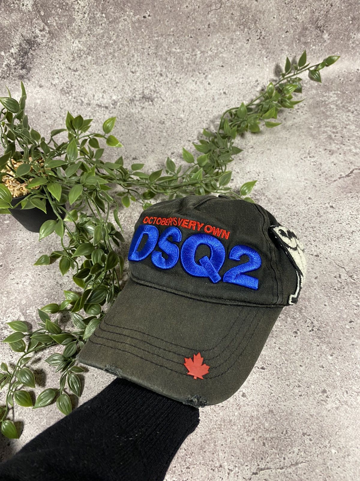 Dsquared ovo hat deals