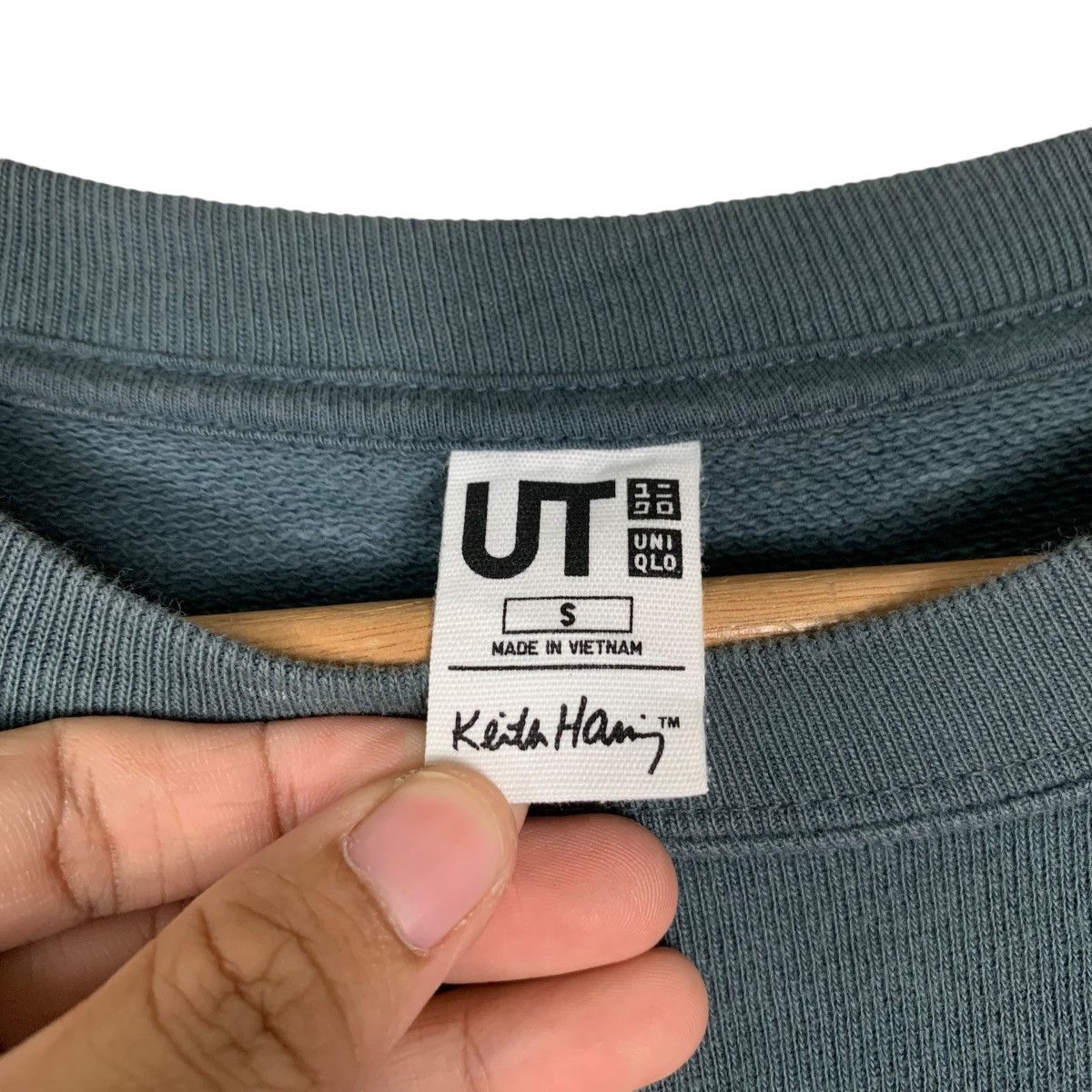 Keith Haring UNIQLO X Keith Haring Graphic Sweatshirt #1345-C61 Size US S / EU 44-46 / 1 - 13 Thumbnail