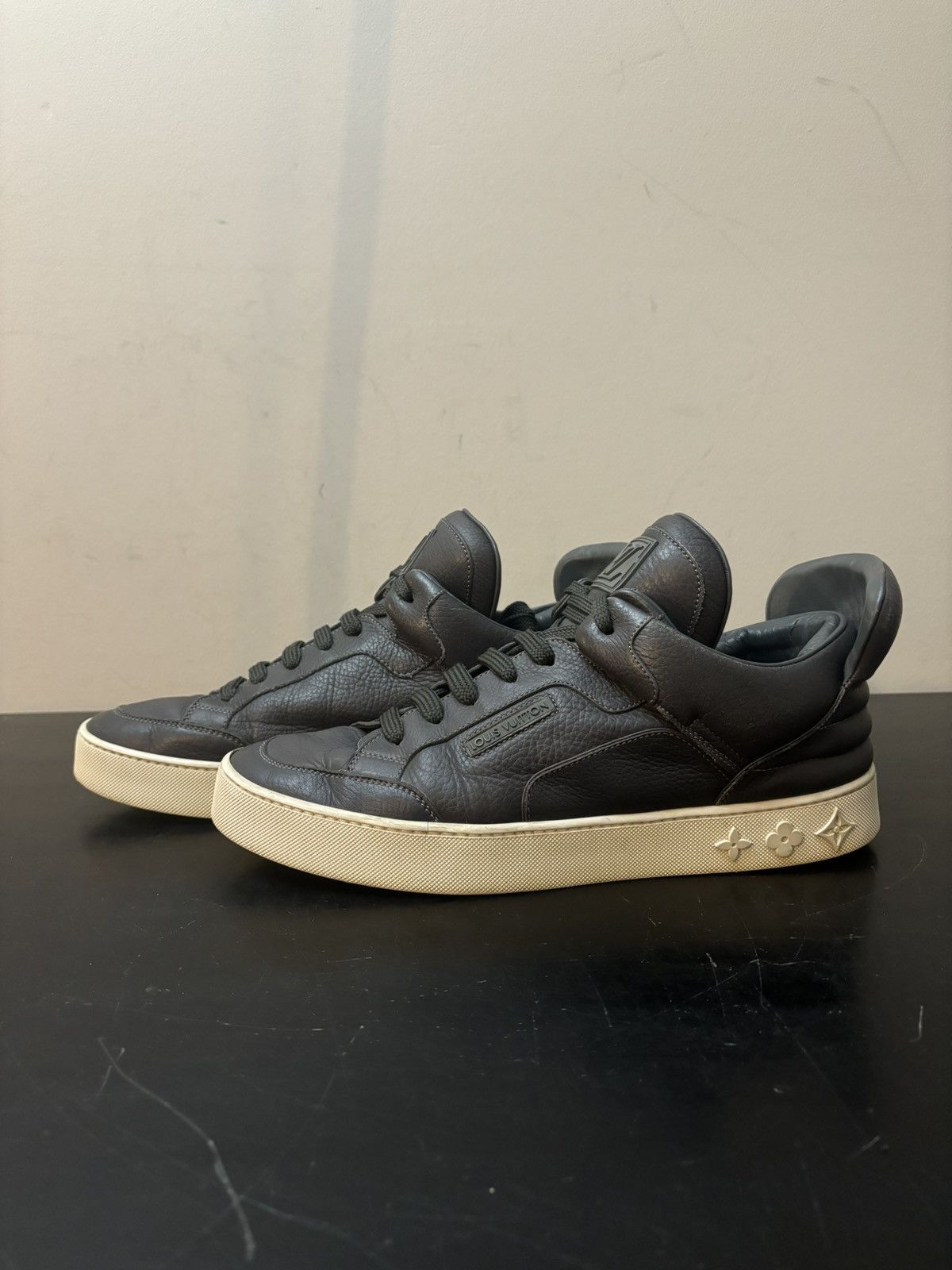 Kanye West × Louis Vuitton Louis Vuitton Kanye West Don Anthracite White Size US 8 / EU 41 - 1 Thumbnail