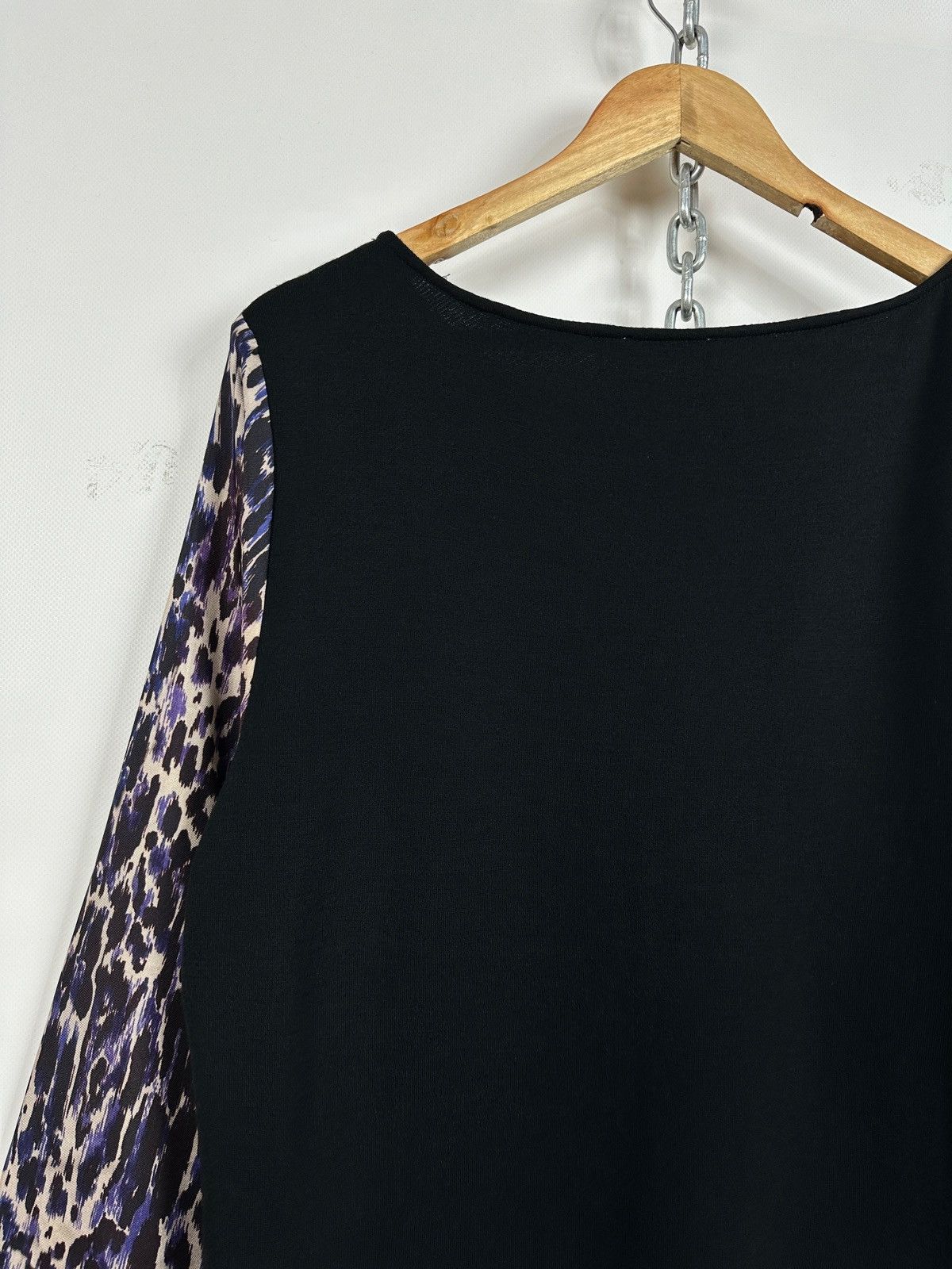 Dries Van Noten Dries Van Noten Black Wool / Leopard Silk Sleeve Sweater Size M / US 6-8 / IT 42-44 - 16 Thumbnail