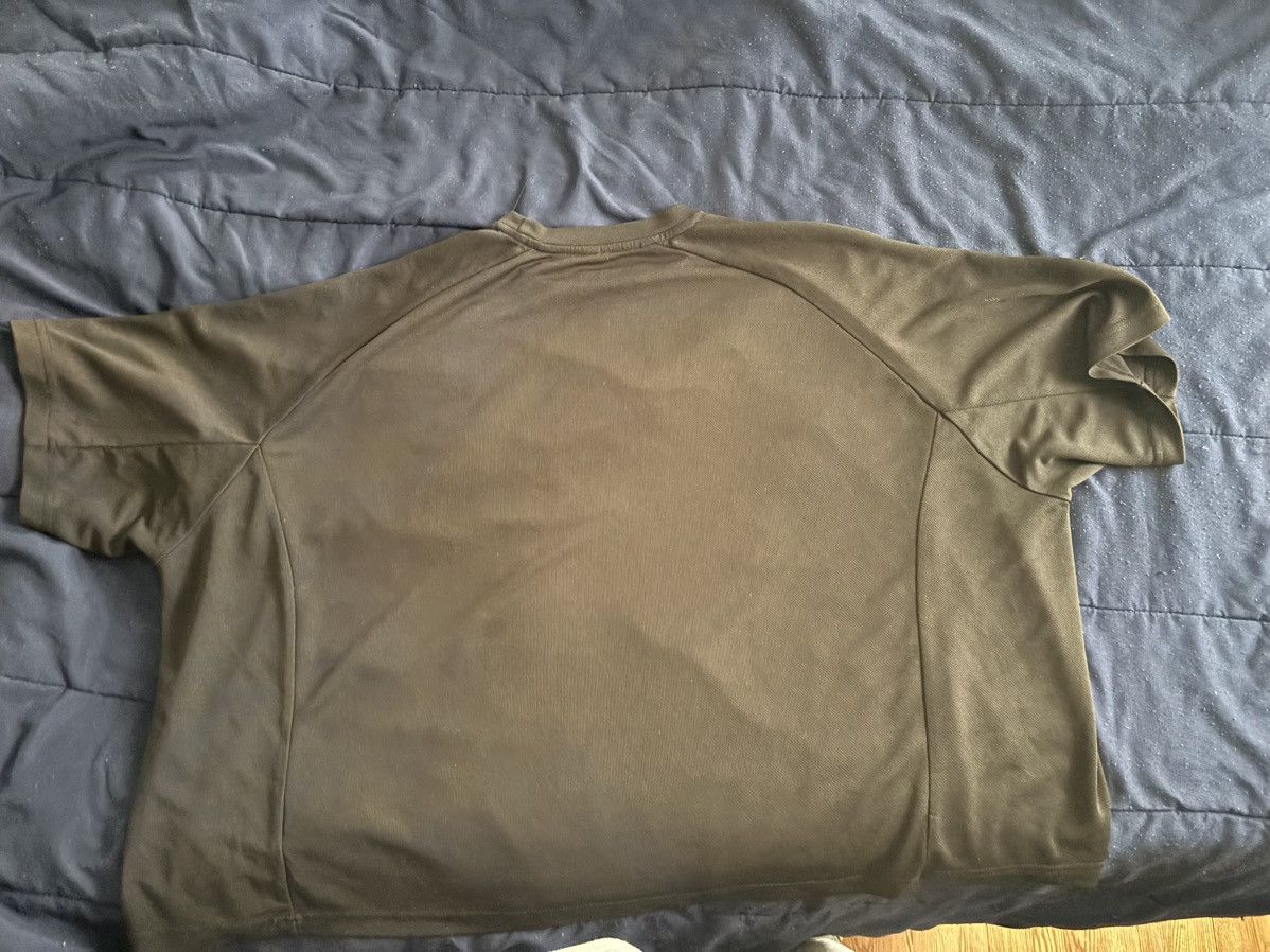 The GV Gallery Raspberry Cropped Shirt Size US M / EU 48-50 / 2 - 2 Thumbnail