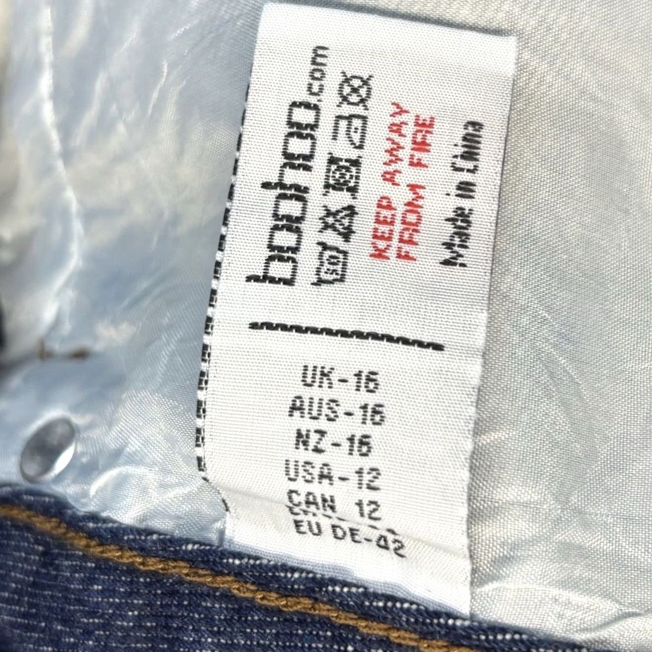 Boohoo Boohoo Denim Skirt Plus High Rise Fray Hem UK 16 Dark Wash Indigo Womens BNWT Size 38" / US 16 / IT 52 - 7 Thumbnail
