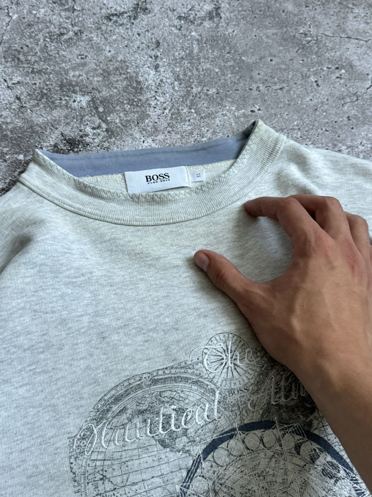 Hugo Boss × Vintage Vintage rare Nautical Almanac Hugo Boss sweatshirt Size US XL / EU 56 / 4 - 6 Thumbnail