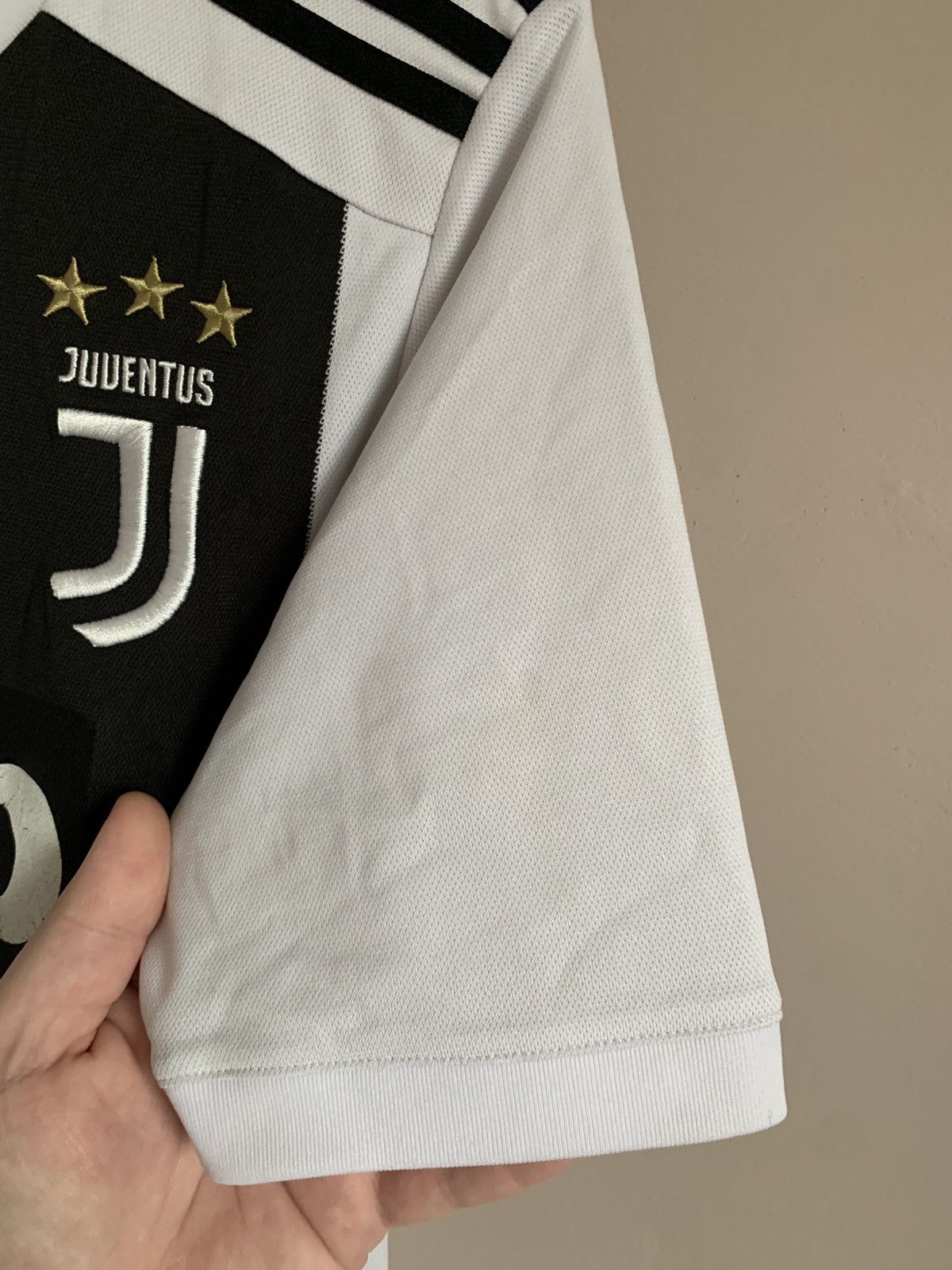 Adidas Juventus 2019 Home Football Shirt Adidas Soccer Jersey Sz S Size US S / EU 44-46 / 1 - 6 Thumbnail