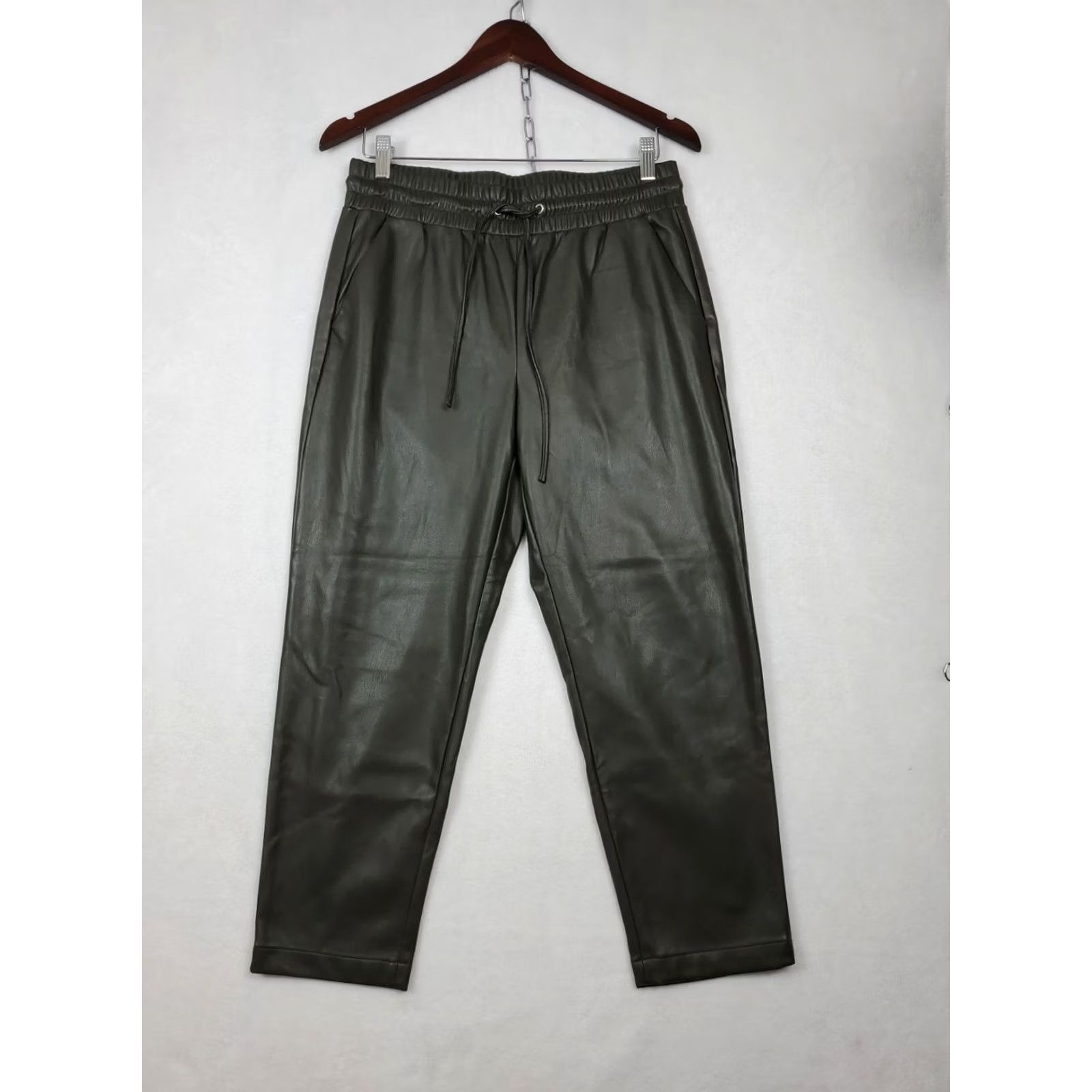 Loft VINTAGELOFT Olive Green Faux Leather Cropped Pants Elastic Drawstring Waist Size MP Size 32" / US 10 / IT 46 - 5 Thumbnail