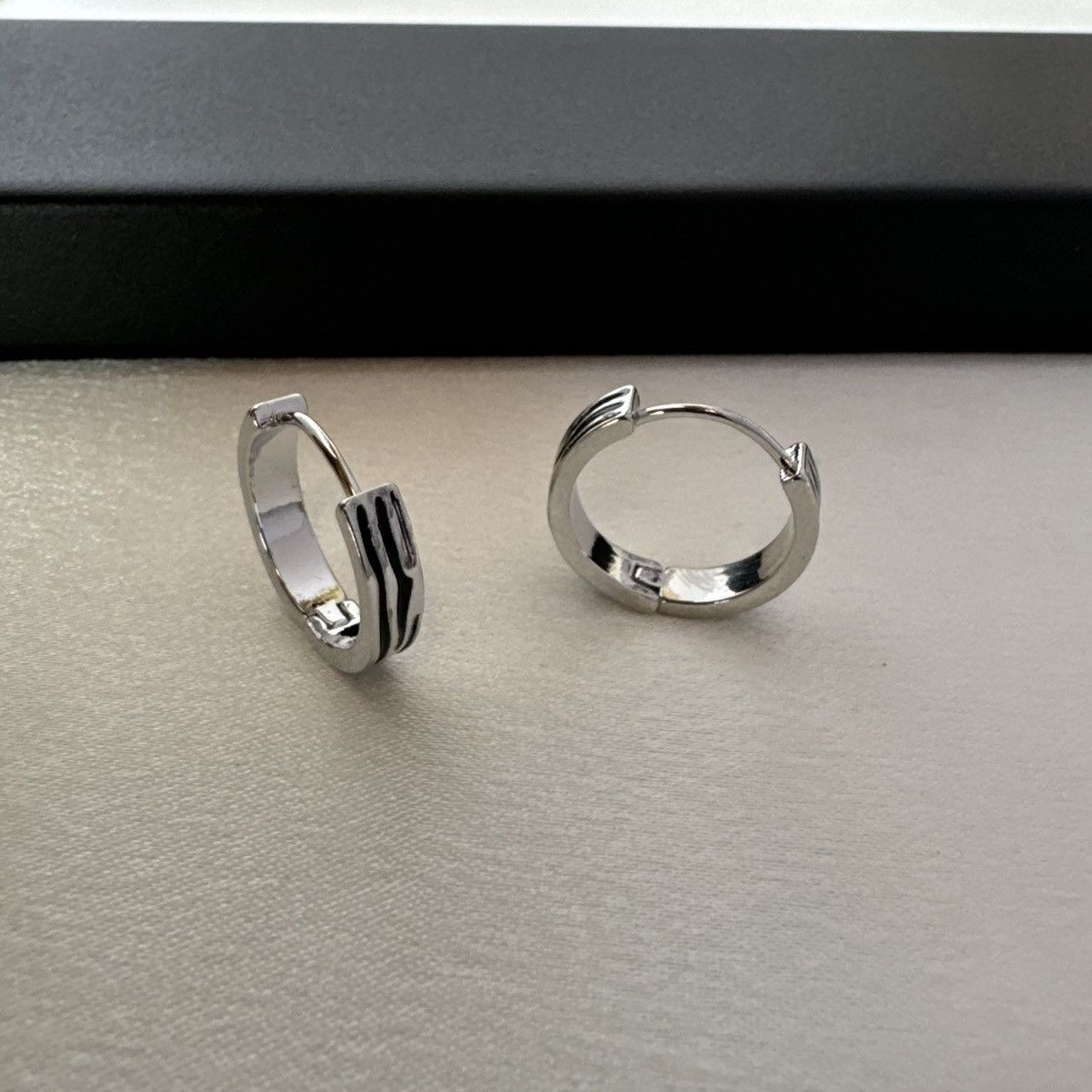 Other Stripes Silver Hoop Earrings for Men Women Size ONE SIZE - 2 Thumbnail