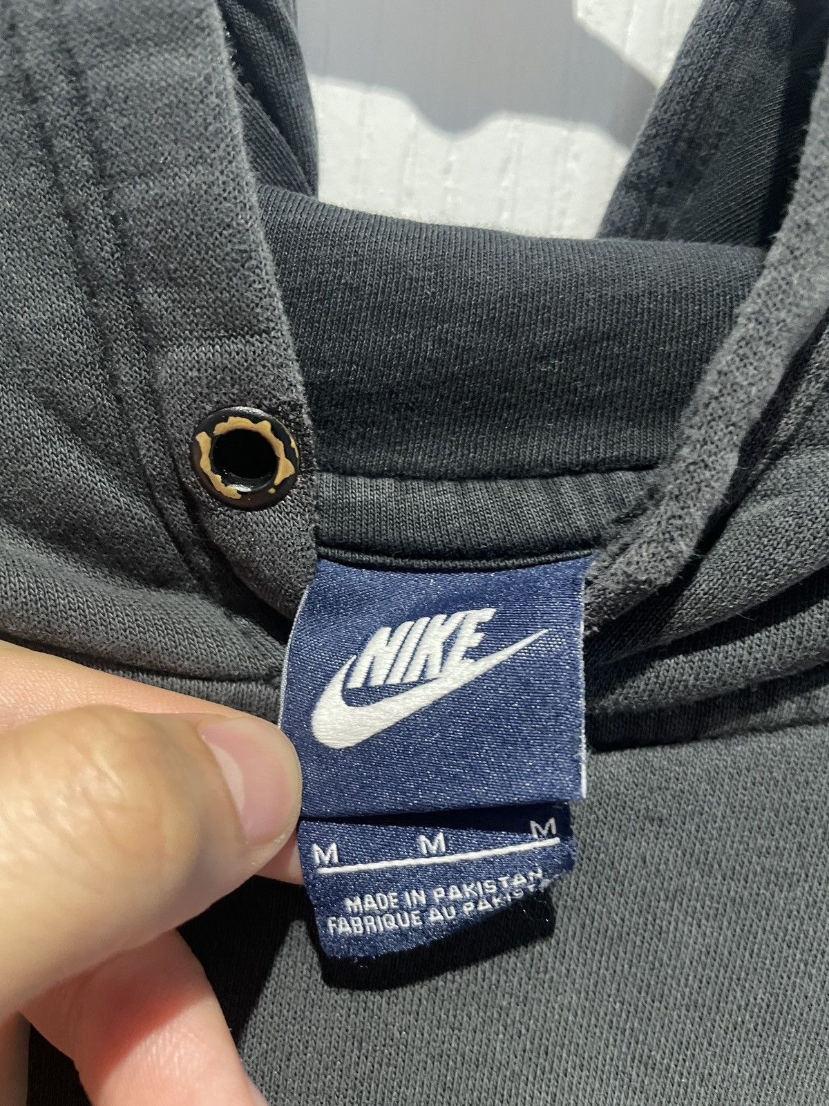 Nike × Vintage Nike Hoodie Black Embroidered Size Medium Size US M / EU 48-50 / 2 - 3 Thumbnail