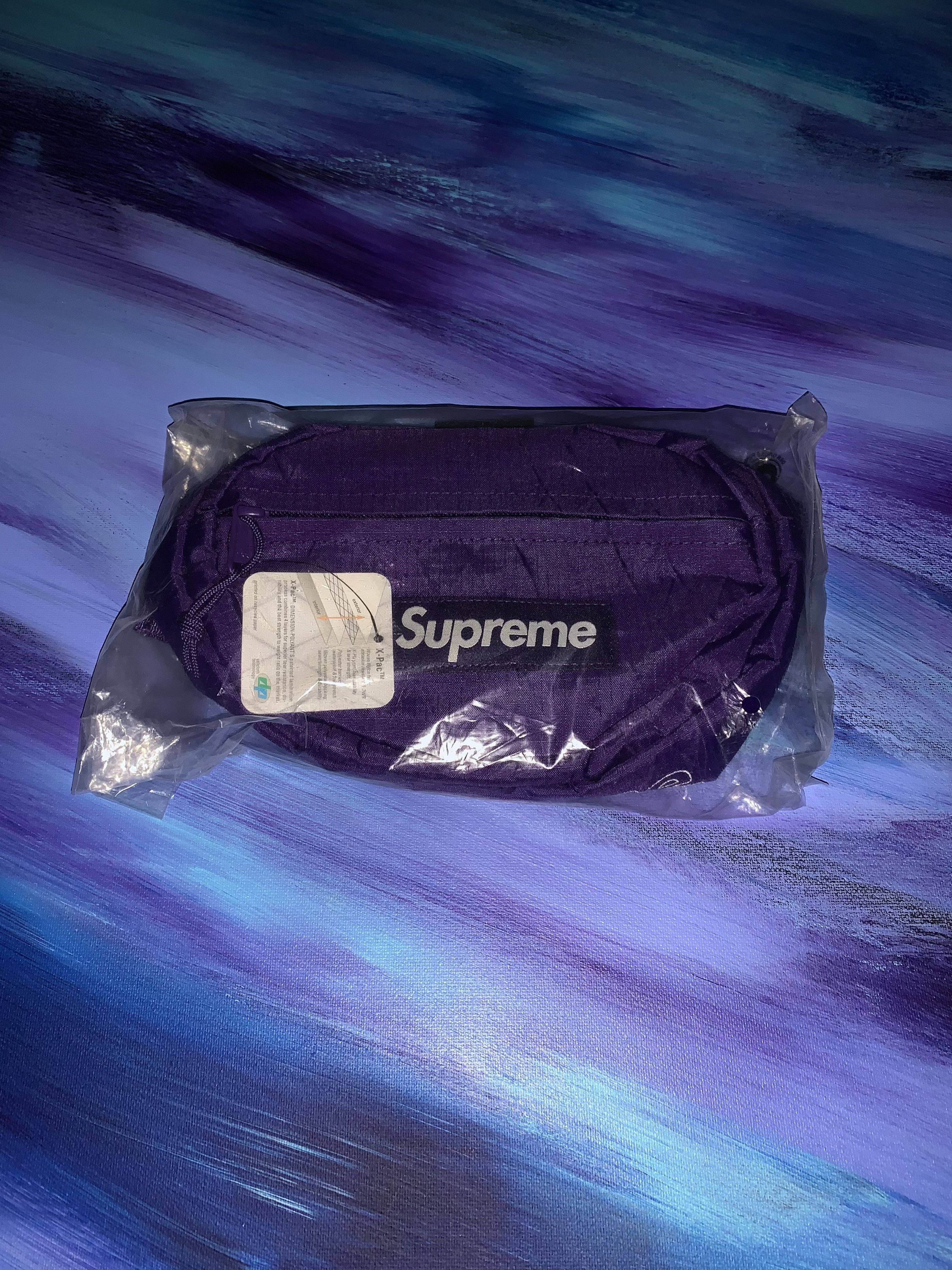 Supreme ボディバッグ パープル Supreme のボディバッグ/ウエストポーチ（パープル系）を使った