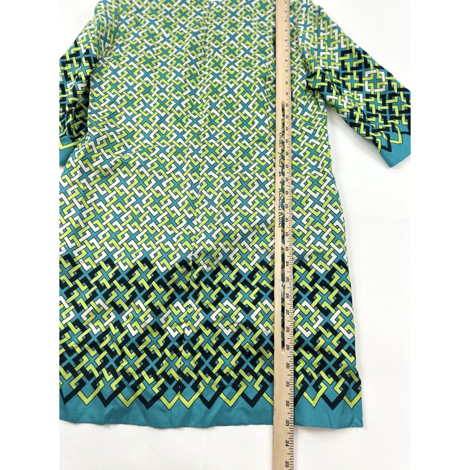 Donna Morgan Donna Morgan Dress Women’s 10P Green Geometric Shift Knee Length Silk Bohemian Preppy 3/4 Sleeve V-Neck Petite Women’s Size L / US 10 / IT 46 - 7 Thumbnail