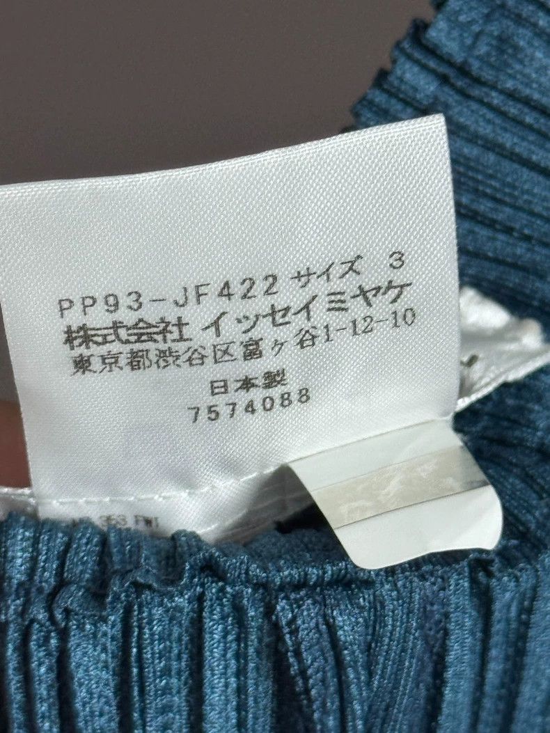 Issey Miyake Issey Miyake size:3 Blue pleated straight-leg pants Size 22" - 4 Thumbnail