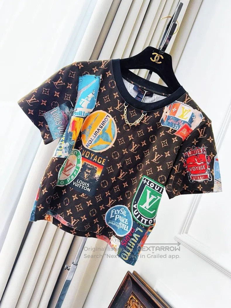 Louis Vuitton Louis Vuitton 24 brown logo full print cotton crewneck sho Size S / US 4 / IT 40 - 1 Thumbnail
