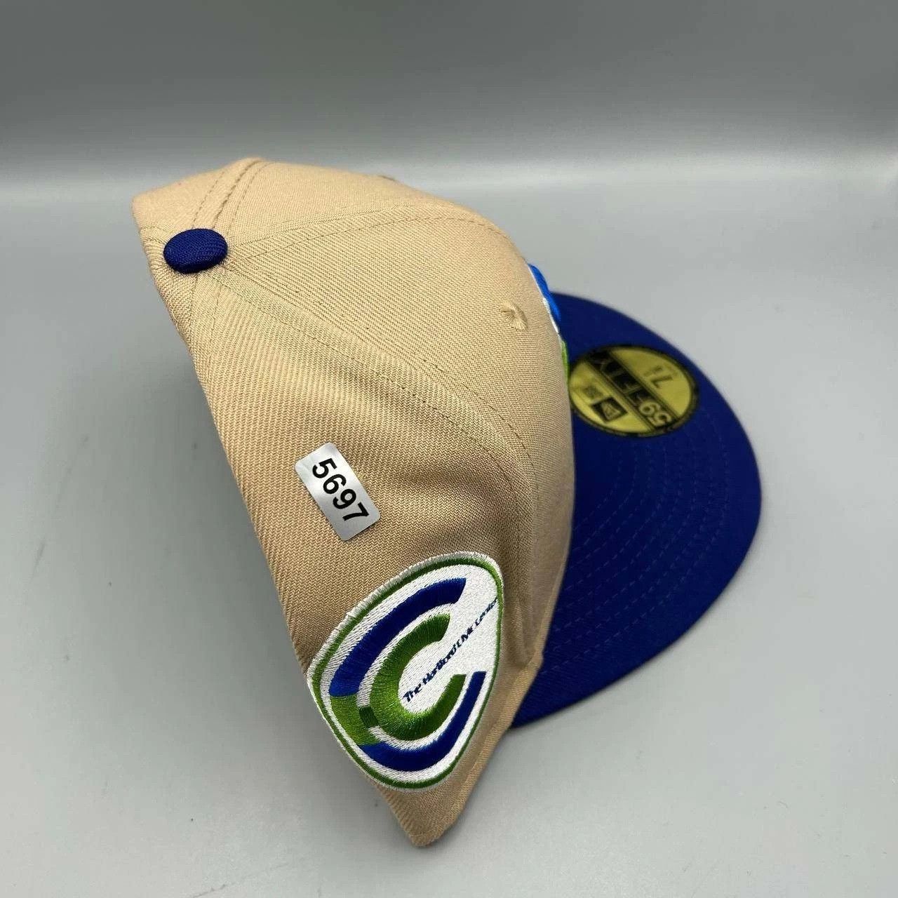 New Era Hartford Whalers Hat Men 7 1/8 Brown Blue NHL Fitted Cap New Size ONE SIZE - 10 Thumbnail