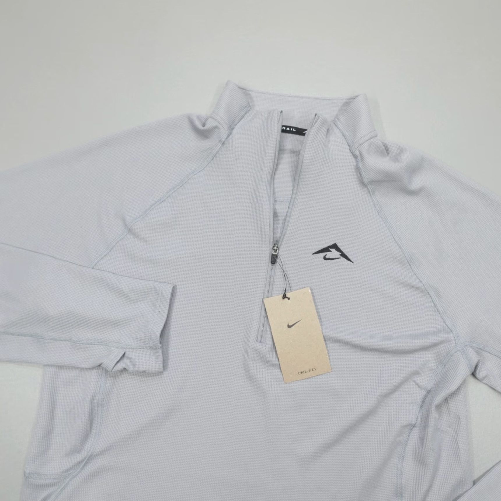 Nike Nike Dri-FIT 1/2-Zip Men's Size S Mid Layer Grey Running Top FV9994 078 Size US S / EU 44-46 / 1 - 2 Thumbnail