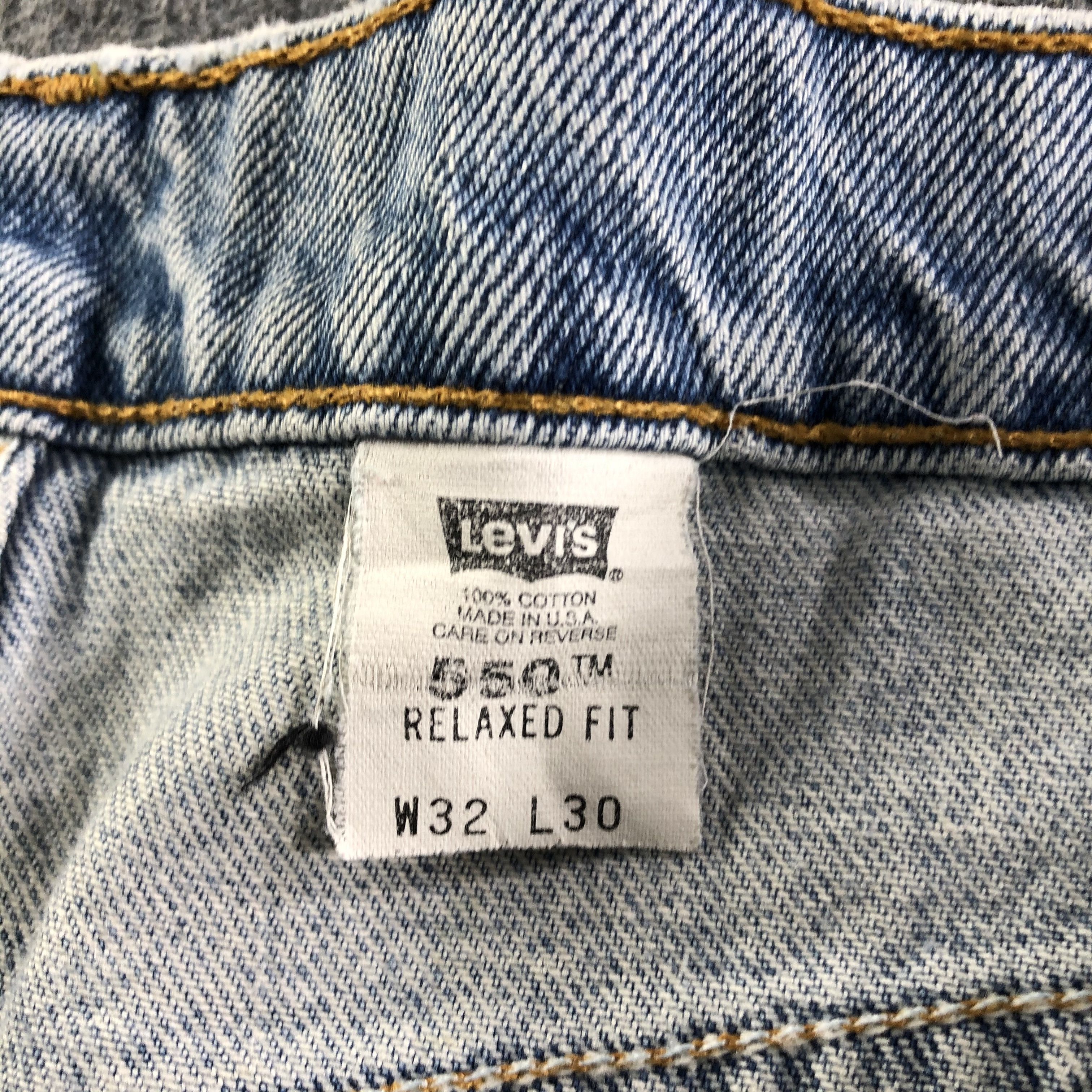 Levi's Vintage Light Wash Levis 550 Jeans-J3480 Size US 32 / EU 48 - 14 Thumbnail