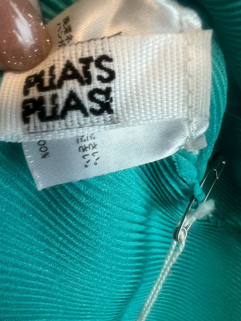 Issey Miyake Issey Miyake size:3 Lake blue close-pleated short-sleeved Size XS / US 0-2 / IT 36-38 - 4 Thumbnail