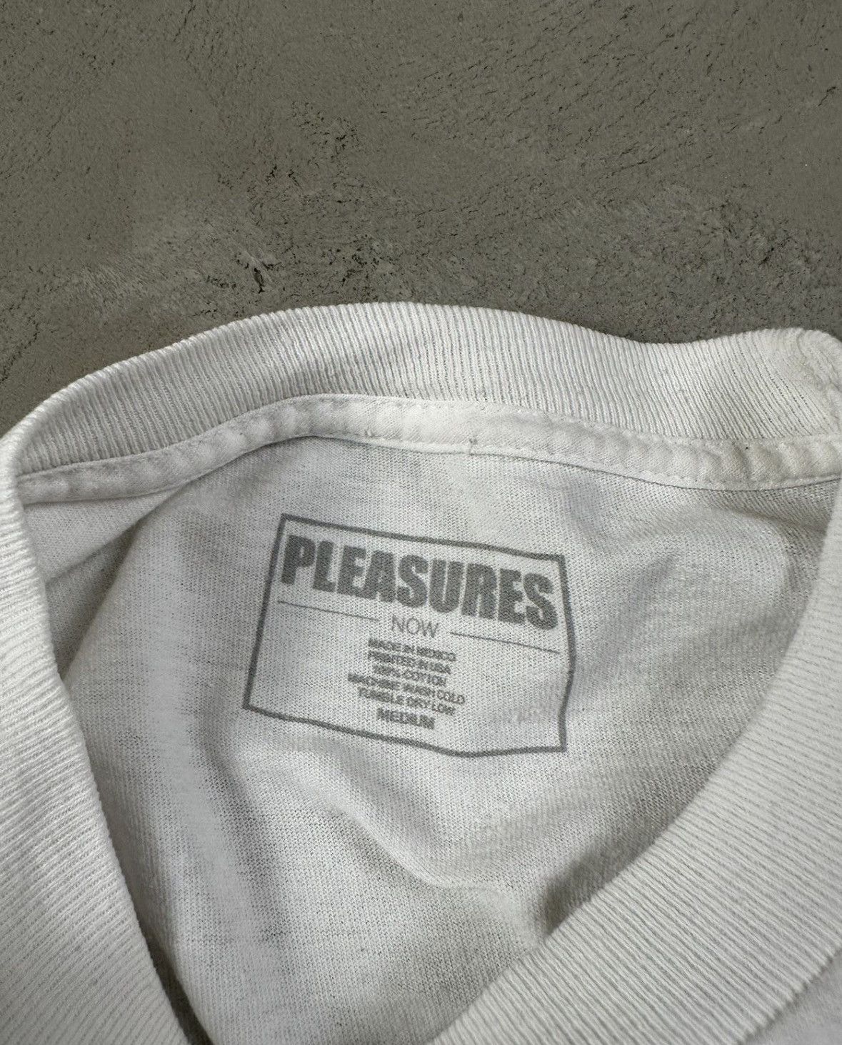 Pleasures Bundle of 2 items Size US M / EU 48-50 / 2 - 2 Thumbnail