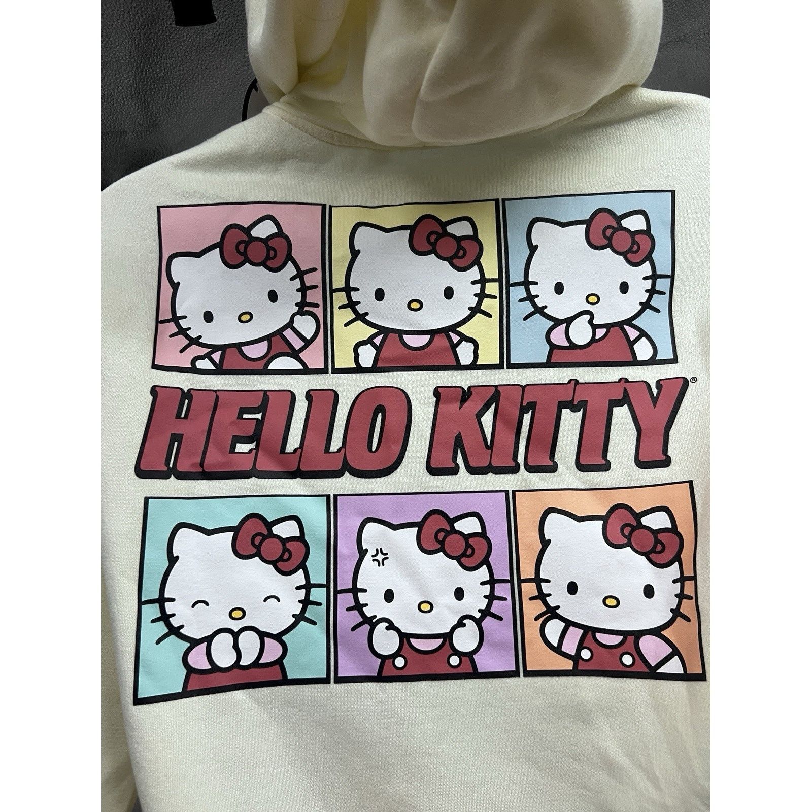 Other Hello Kitty Sanrio Beige Graphic Hoodie Sweatshirt Medium Size M / US 6-8 / IT 42-44 - 6 Thumbnail