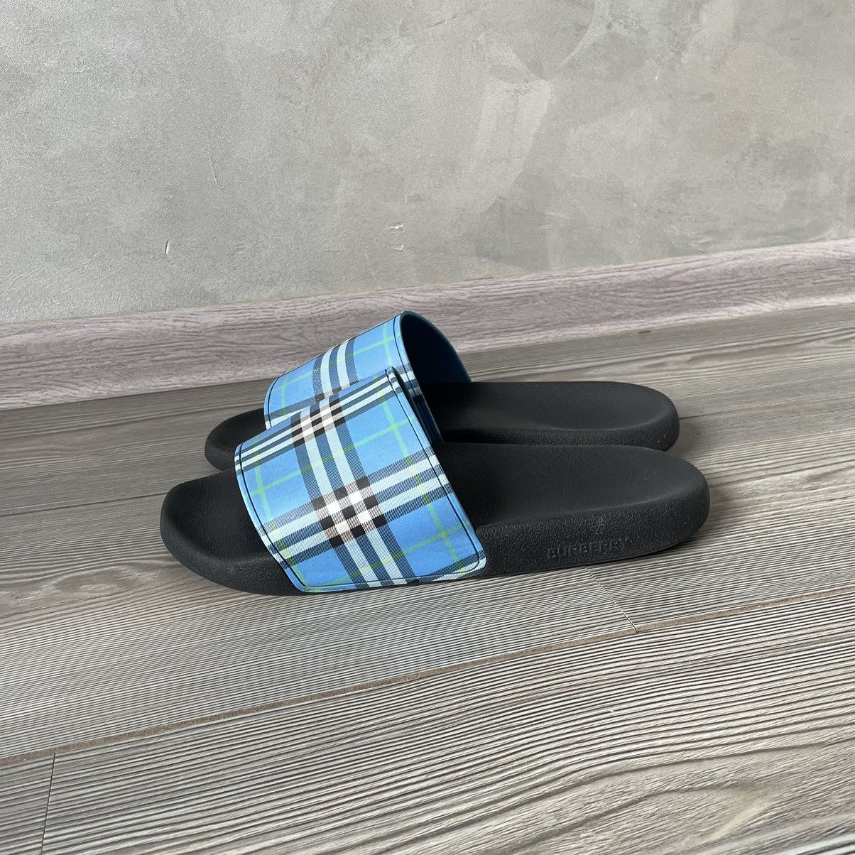 Burberry Burberry Furley Blue Nova Check Slides / Sandals / Slippers Size US 9 / EU 42 - 3 Thumbnail