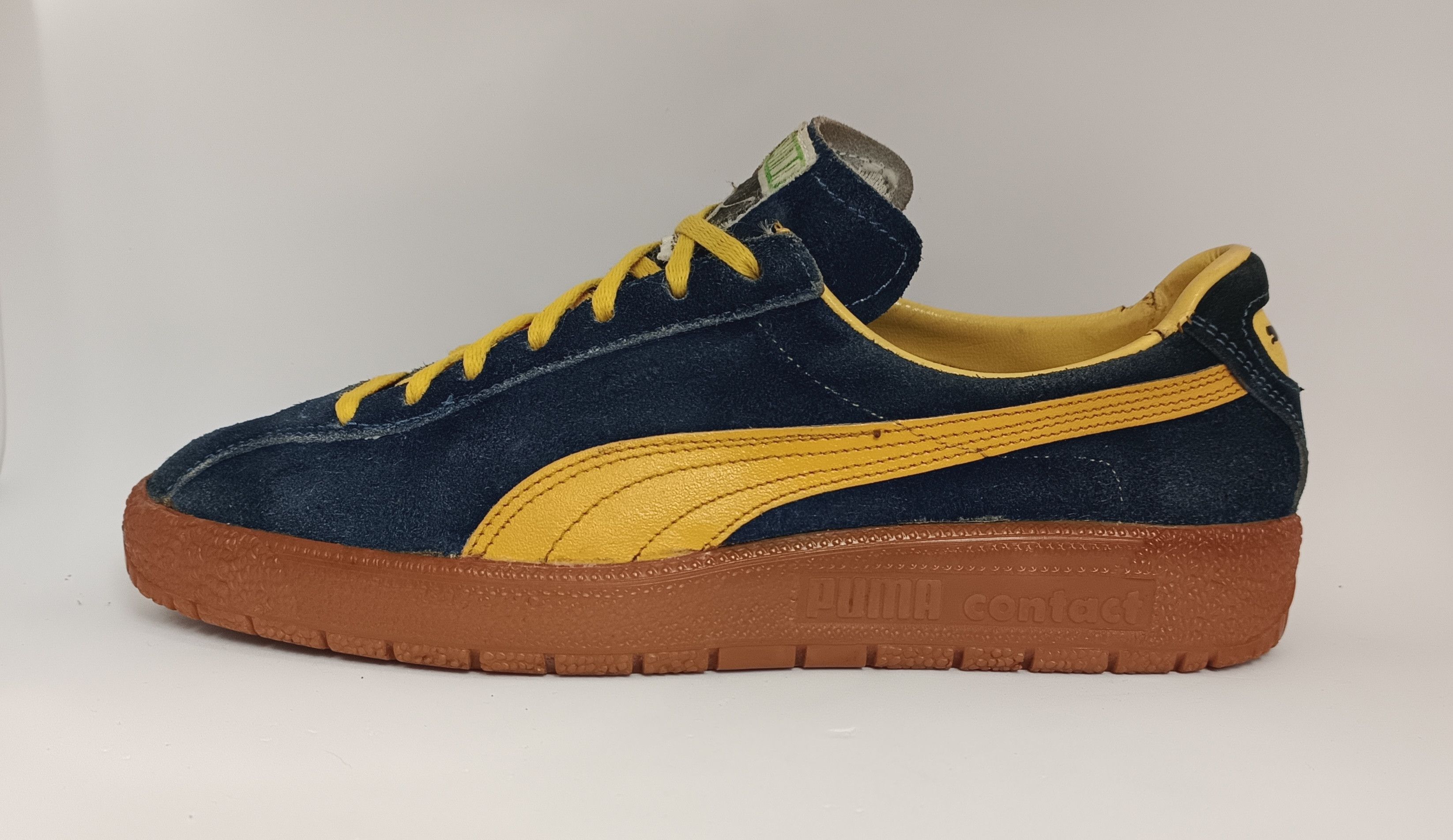 Puma Vintage Puma Delphin Size US 7 / EU 40 - 1 Thumbnail