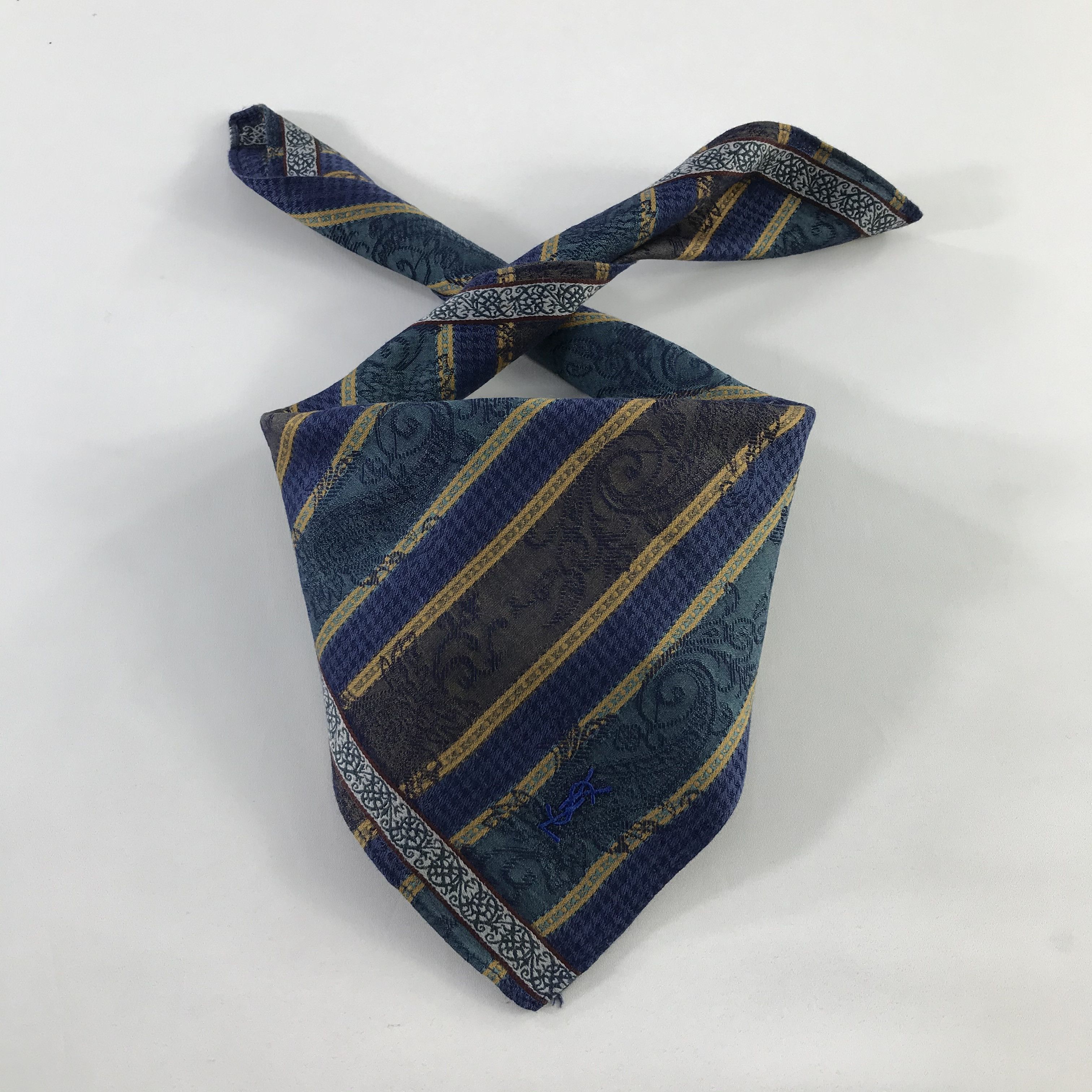 Vintage × Yves Saint Laurent Yves Saint Laurent Bandana / Handkerchief /Neckerchief -S752 Size ONE SIZE - 3 Thumbnail