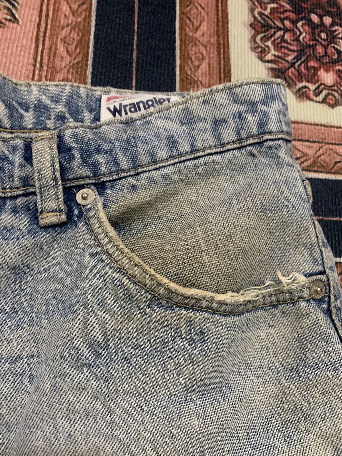 Wrangler Vintage Wrangler Distressed Denim Size US 33 - 5 Thumbnail