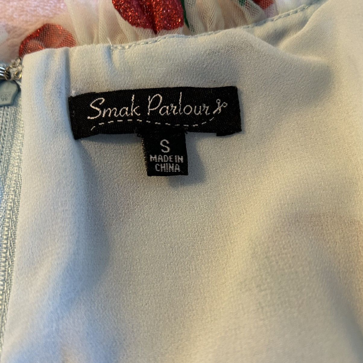 Other Smak Parlour light blue sheer mesh overlay strawberries S Size S / US 4 / IT 40 - 7 Thumbnail
