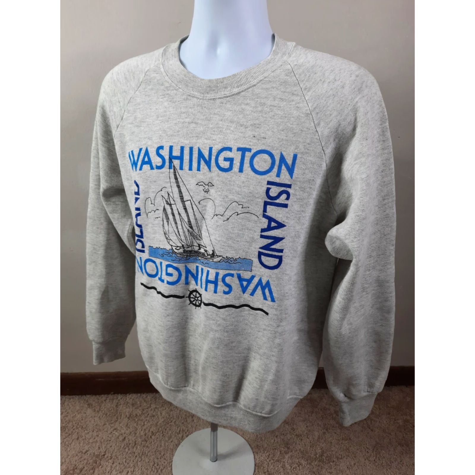 Jerzees VINTAGE Jerzees Raglan Sweatshirt Gray Washington Island 90s Large Unisex Adults Long Sleeve Crew Neck Sweatshirt Mens Womens Size US L / EU 52-54 / 3 - 8 Thumbnail