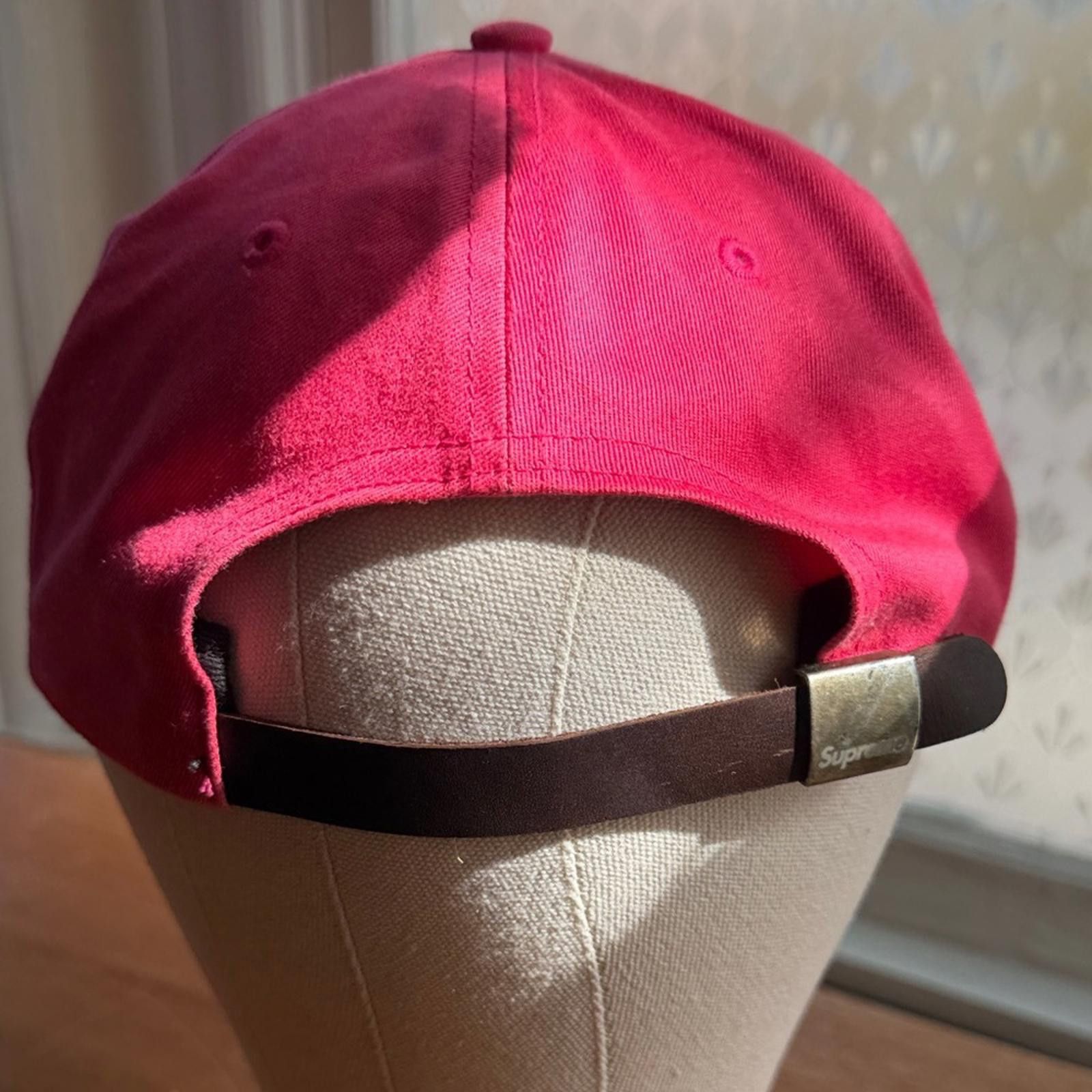 Supreme Supreme Bright Pink Baseball Cap Size ONE SIZE - 2 Thumbnail
