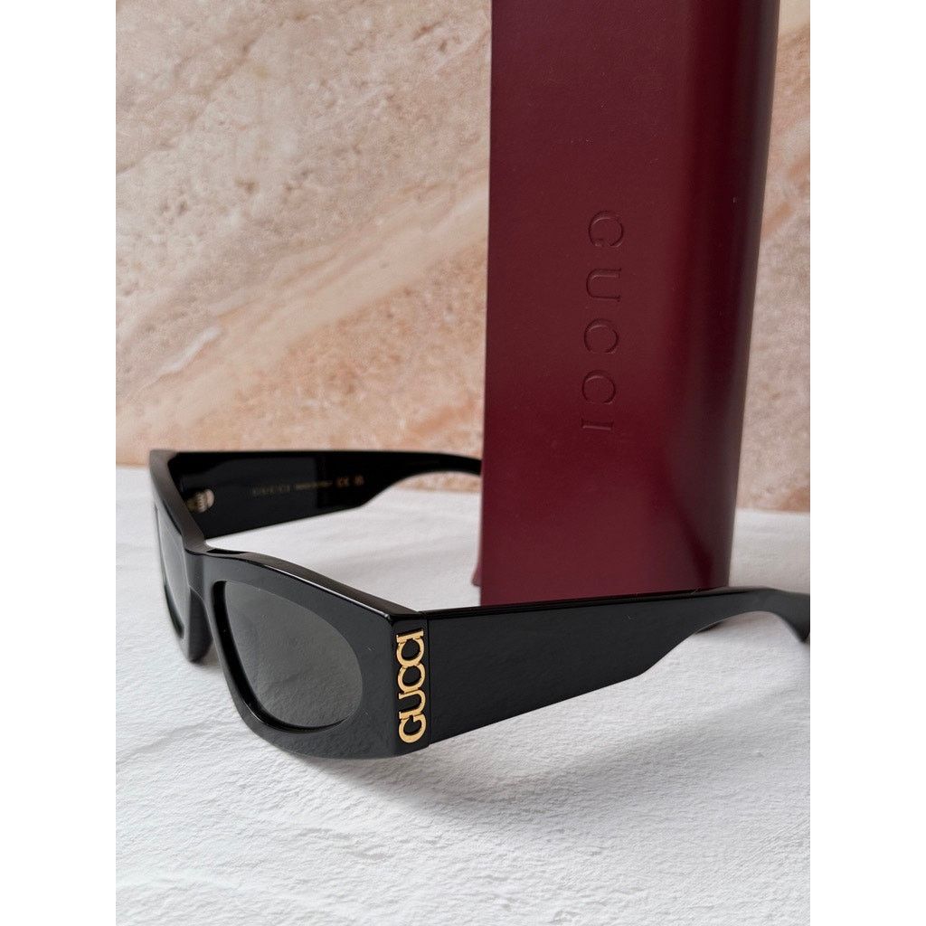 Gucci NEW Gucci GG2040S Black Cat Eye Logo Sunglasses $515 Size ONE SIZE - 3 Thumbnail