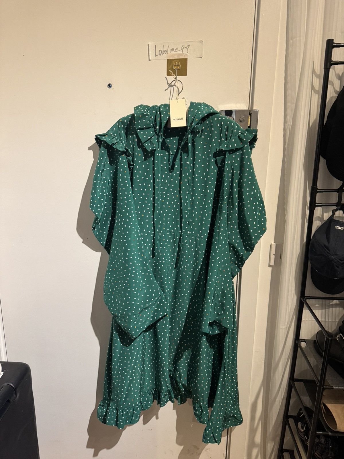 Vetements Vetements 2018 Emoji Dress coat with bomber sleeves cutting Size M / US 6-8 / IT 42-44 - 1 Thumbnail
