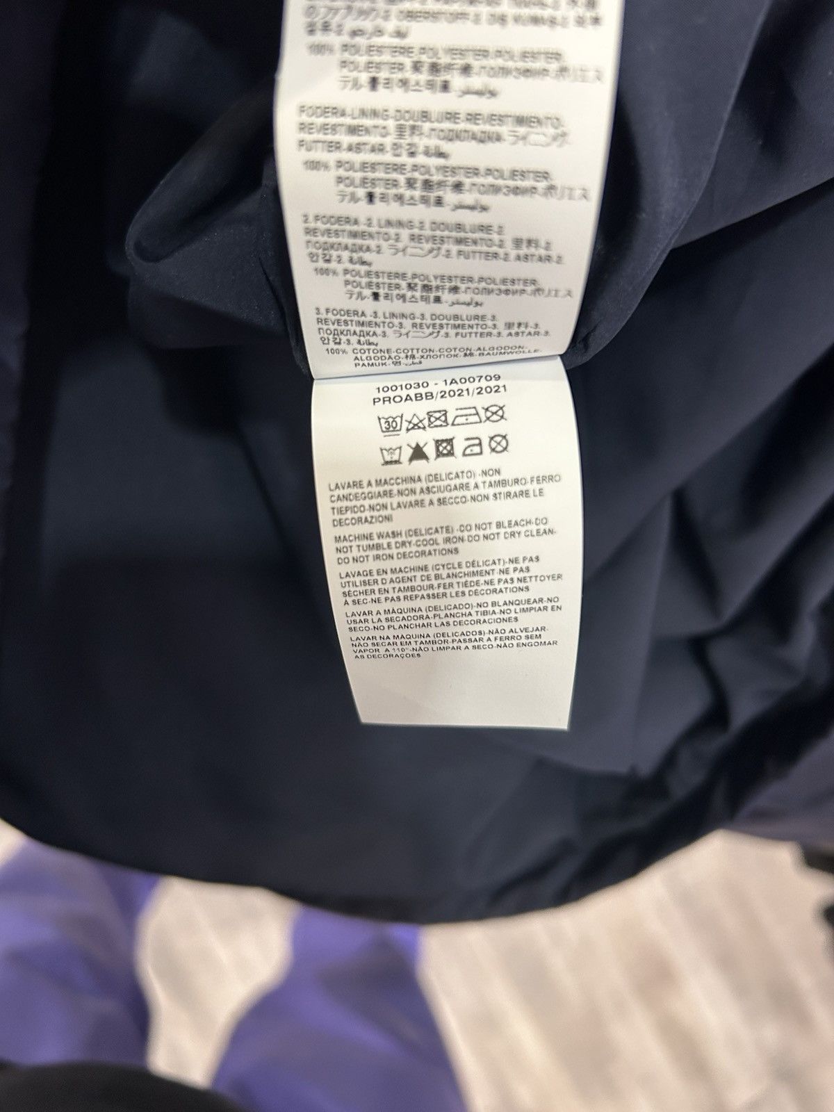 Versace Versace Nylon Track Suit Size US L / EU 52-54 / 3 - 13 Thumbnail