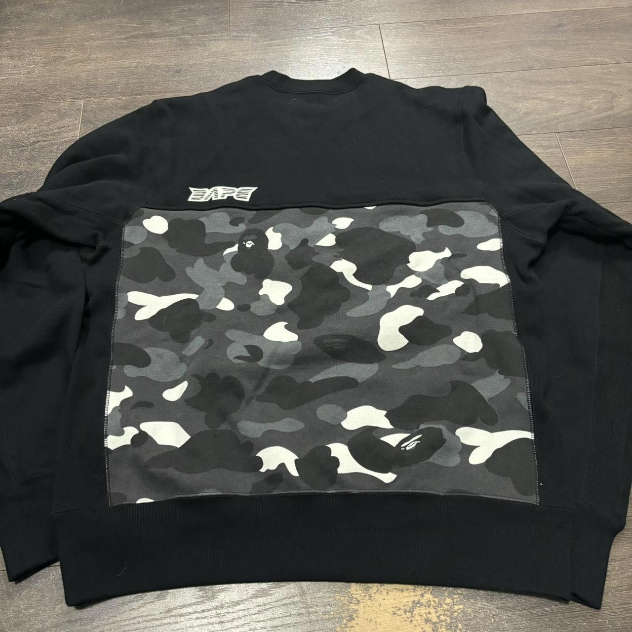 Bape Bape Camo Crewneck Sweatshirt 00s Medium Size US M / EU 48-50 / 2 - 4 Thumbnail