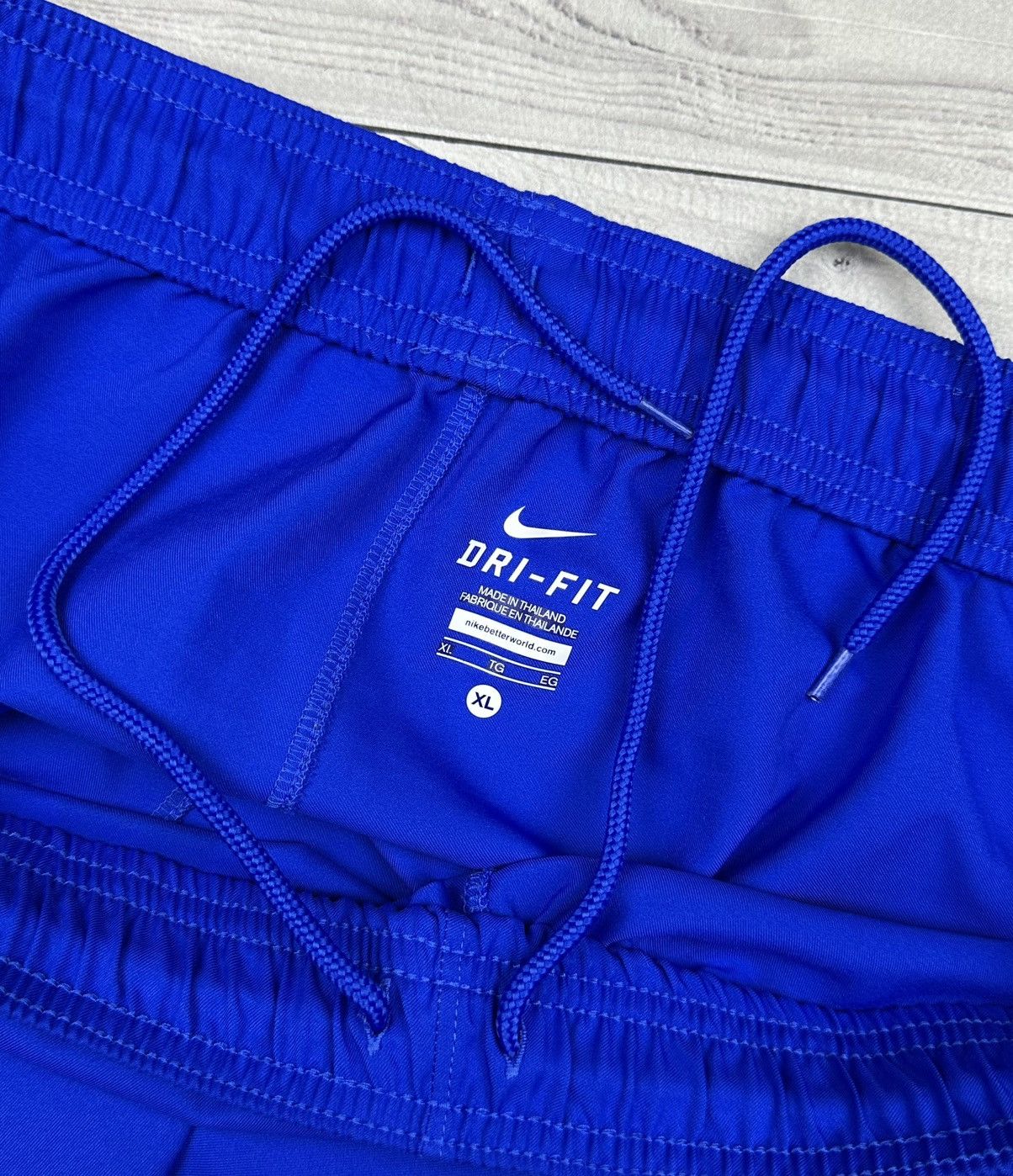 Nike FRANCE 2016 HOME FOOTBALL SOCCER SHORTS NIKE sz XL MEN BLUE Size US 36 / EU 52 - 7 Thumbnail