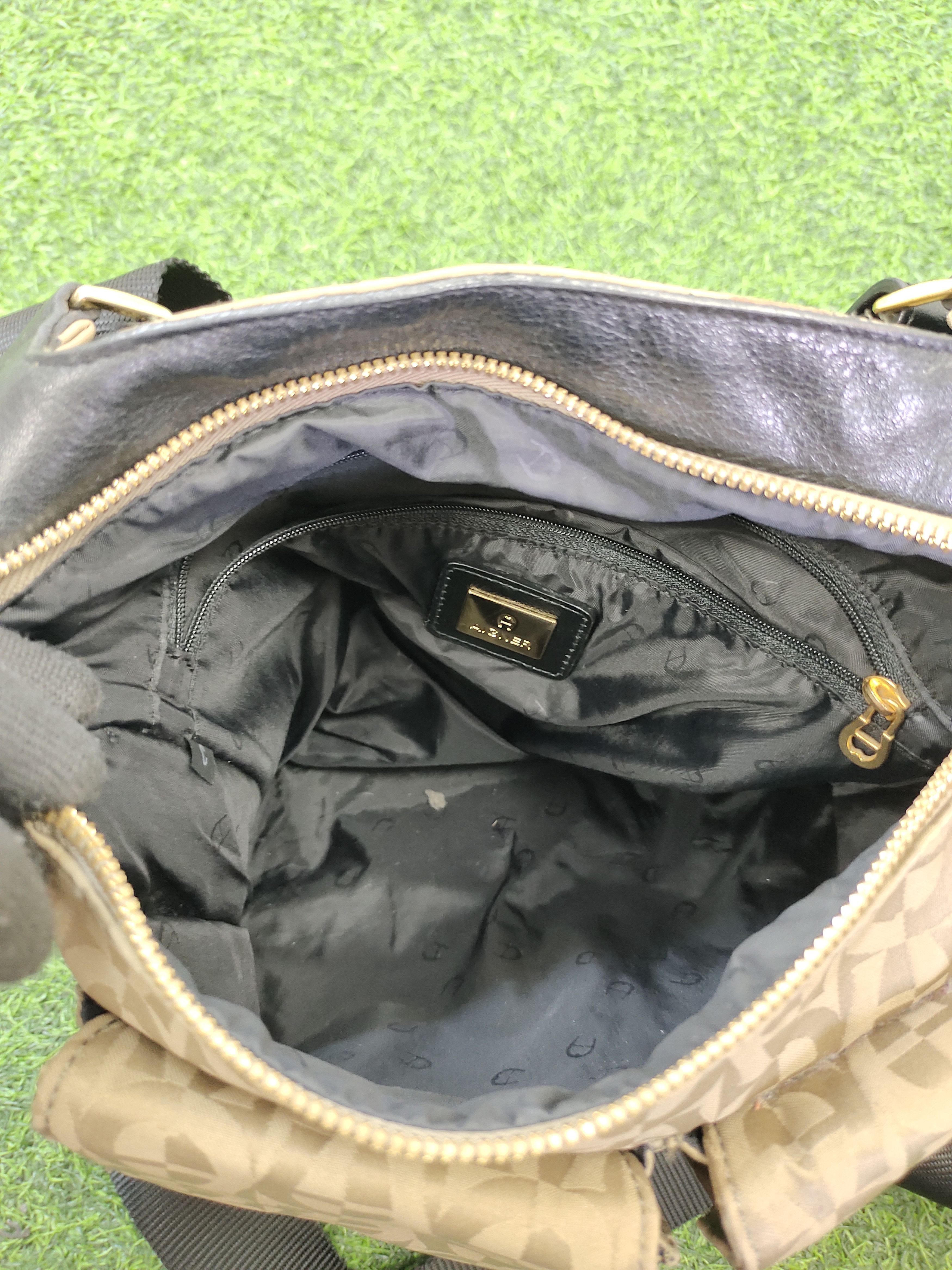 Aigner Vintage Aigner Zucca Logo Cotton Leather Sling Shoulder Bag Size ONE SIZE - 13 Thumbnail