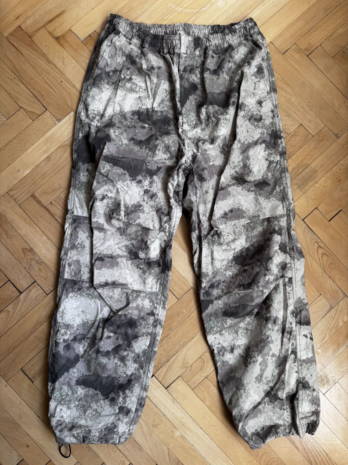 Highsnobiety Highsnobiety parachute pants Size US 30 / EU 46 - 1 Thumbnail