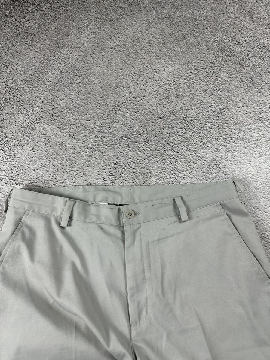 Nike Vintage Nike Golf Short Baggy Y2K Style Size US 32 / EU 48 - 10 Thumbnail