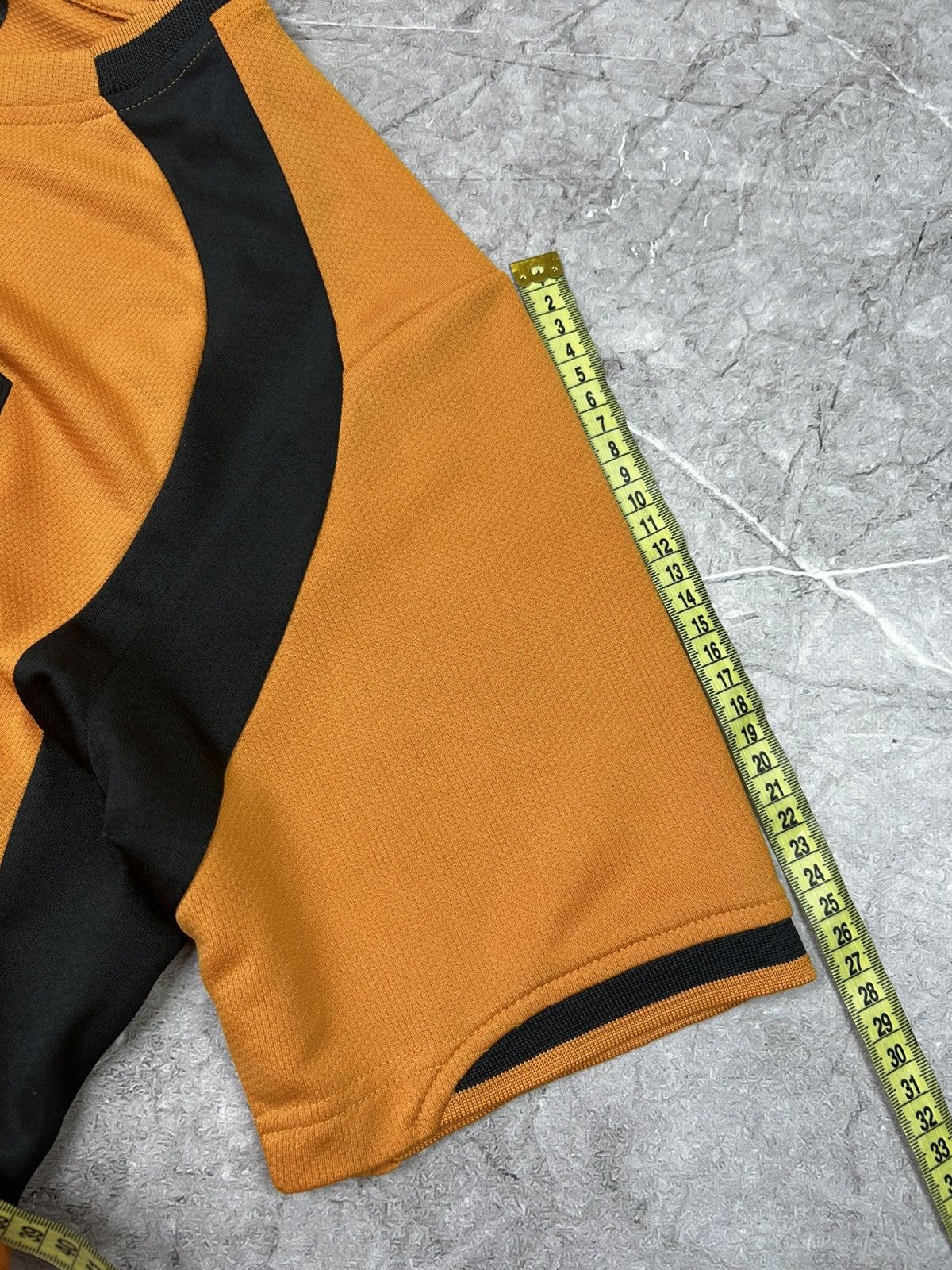 Le Coq Sportif Vintage Le Coq Sportif Wolverhampton Jersey Size L Size US L / EU 52-54 / 3 - 14 Thumbnail