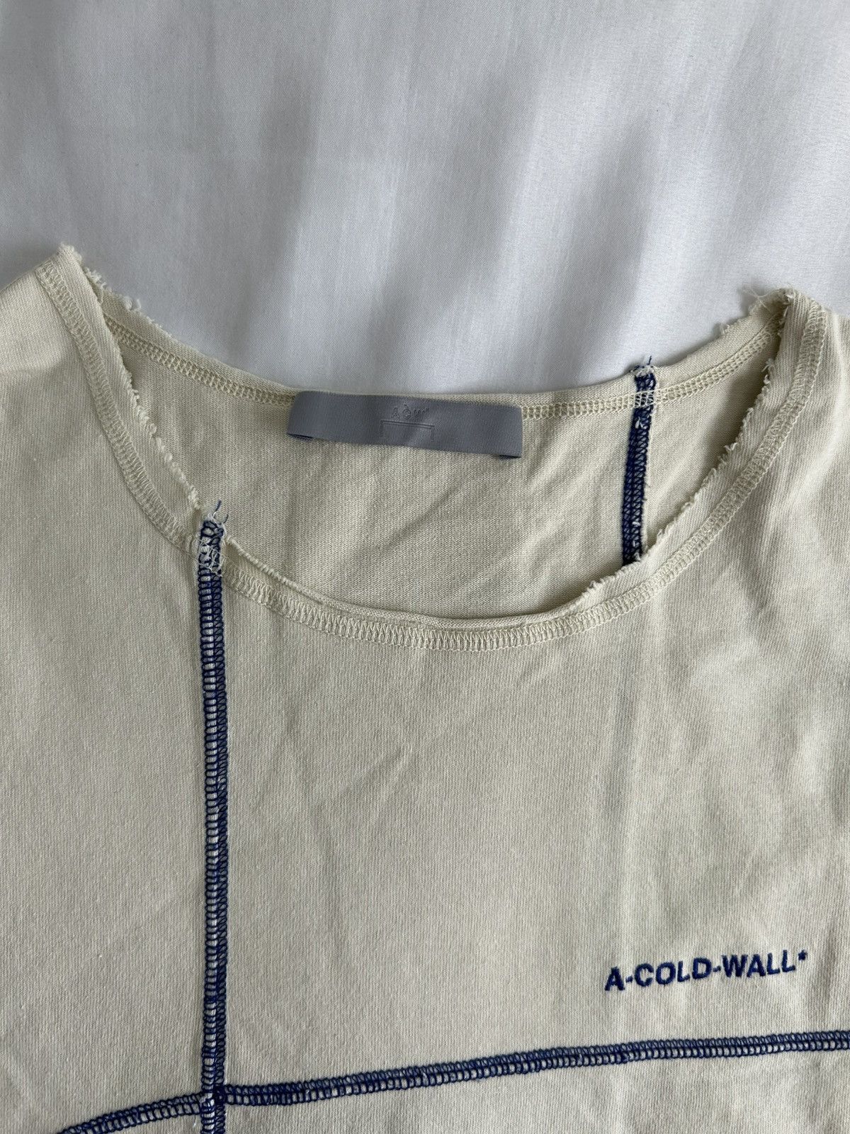 A-COLD-WALL* A Cold Wall Tee Cotton Single Jersey Bone Intersect ACW Size US L / EU 52-54 / 3 - 4 Thumbnail