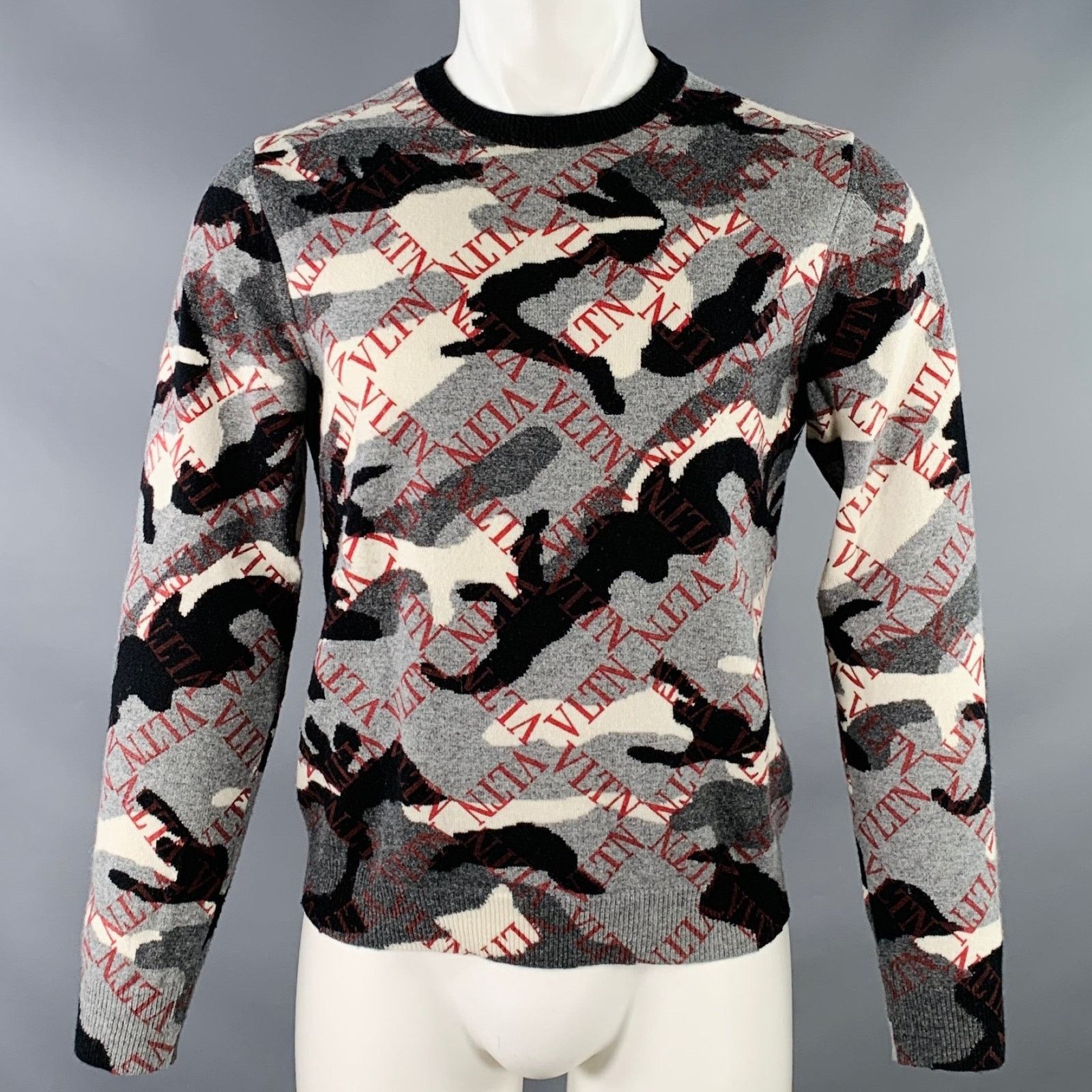 Valentino Size S Grey Black White Knit Camouflage Logo Cashmere Size US S / EU 44-46 / 1 - 1 Thumbnail