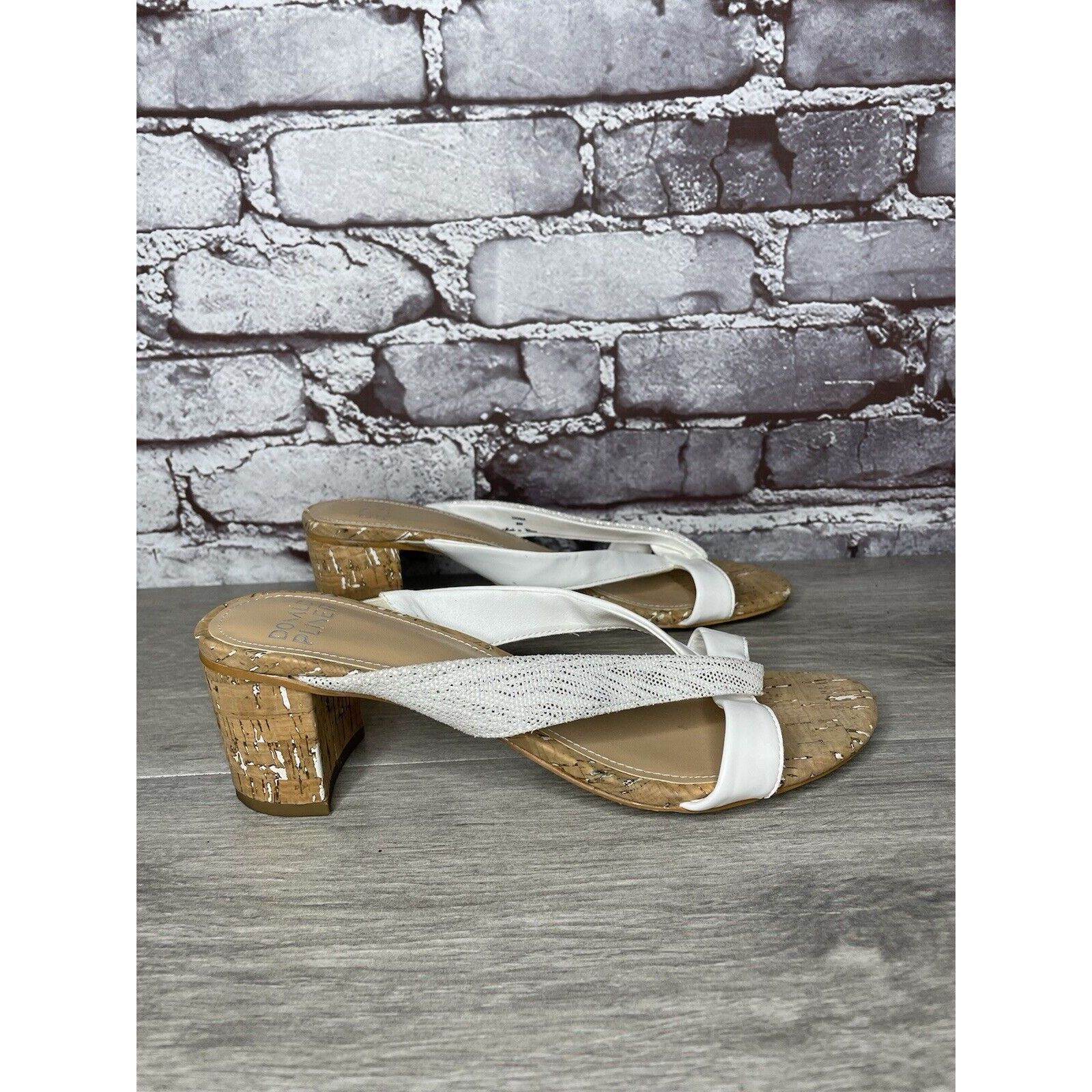Donald Pliner Donald Pliner OONA White Leather Open Toe Cork Heel Sandals Size US 8 / IT 38 - 9 Thumbnail