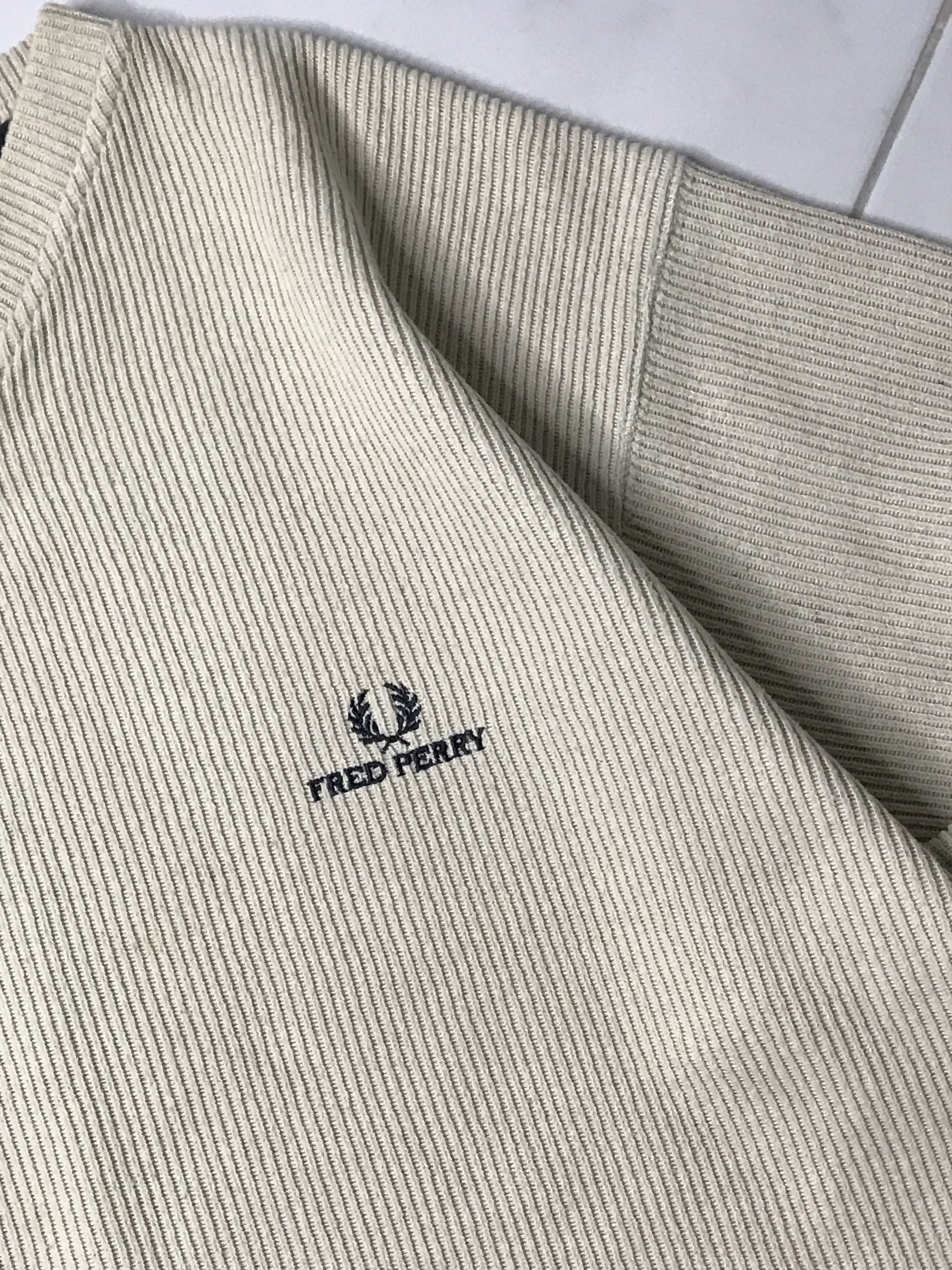 Fred Perry × Vintage Fred Perry v-neck vintage sweater y2k men’s Size US XL / EU 56 / 4 - 3 Thumbnail
