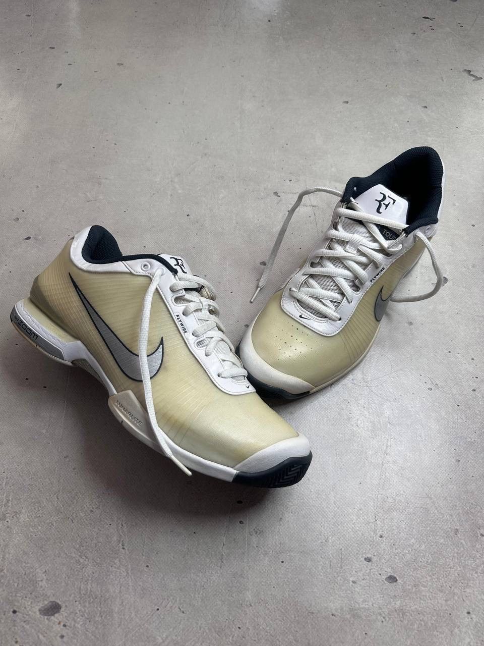 Nike Nike Zoom Vapor Tour VI 6 RF Tennis Court Shoes White Roger Size US 11.5 / EU 44-45 - 2 Thumbnail