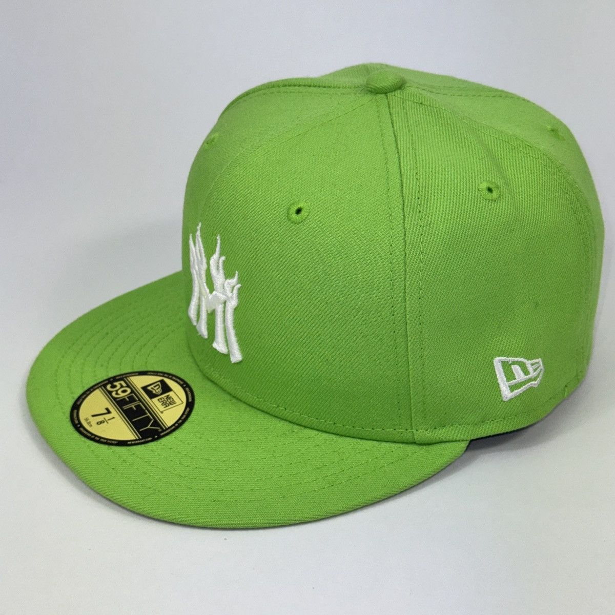 New Era LIME MANNAHATTA EMBROIDERED CAP 7 1/8 Size ONE SIZE - 3 Thumbnail