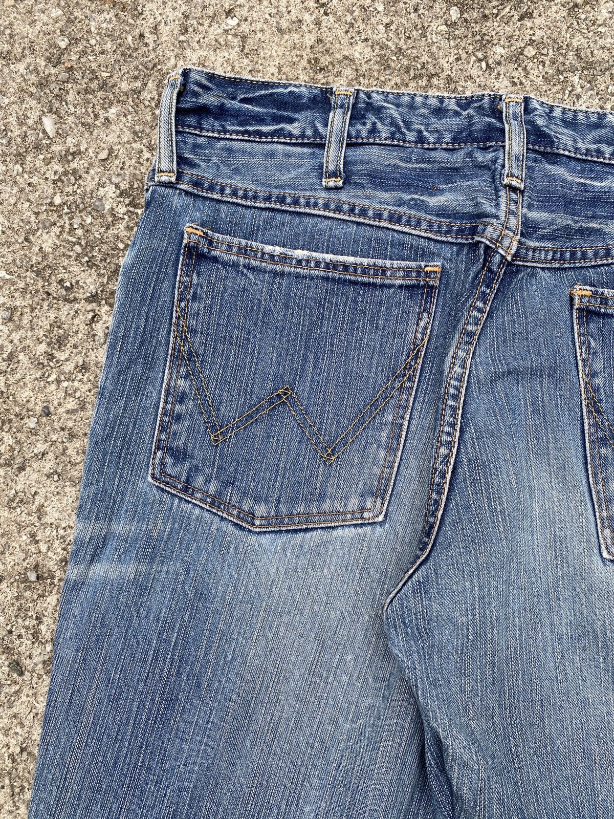 If Six Was Nine × Tornado Mart × Wrangler 2000s - Wrangler Blue Washed Flare Jeans Size US 31 - 13 Thumbnail