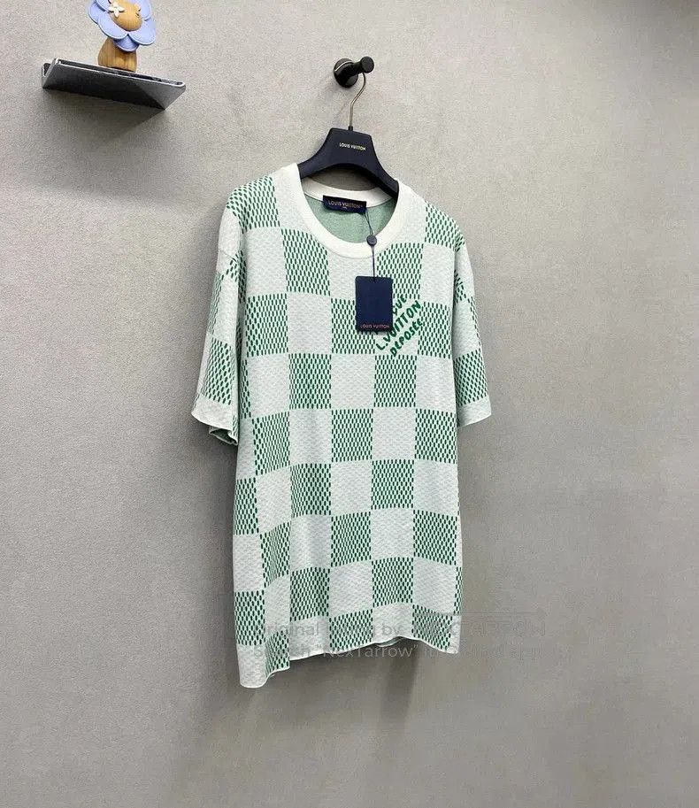 Louis Vuitton Louis Vuitton Green Checkerboard Tee. Size US L / EU 52-54 / 3 - 4 Thumbnail