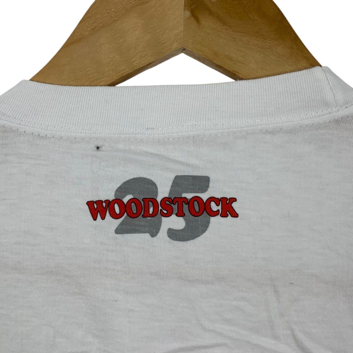 Vintage Vintage 80s WOODSTOCK 1969Musical Festival Memorabilia Shirt Size US L / EU 52-54 / 3 - 5 Thumbnail